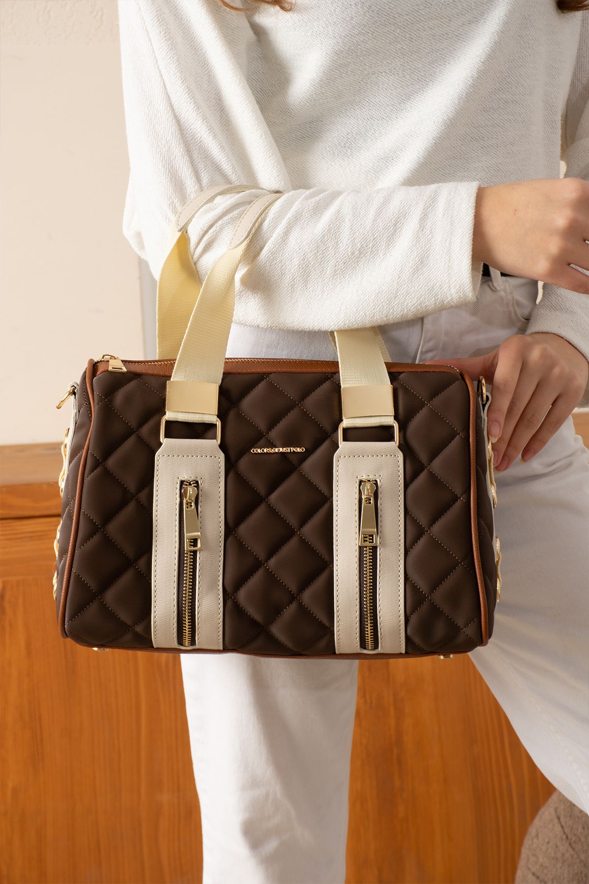 Just Polo Diana 1407 Suni Deri DetaylI Kapitone Kadın El Ve Omuz Çantası (Ebat:En 32 x Boy 21 Cm)