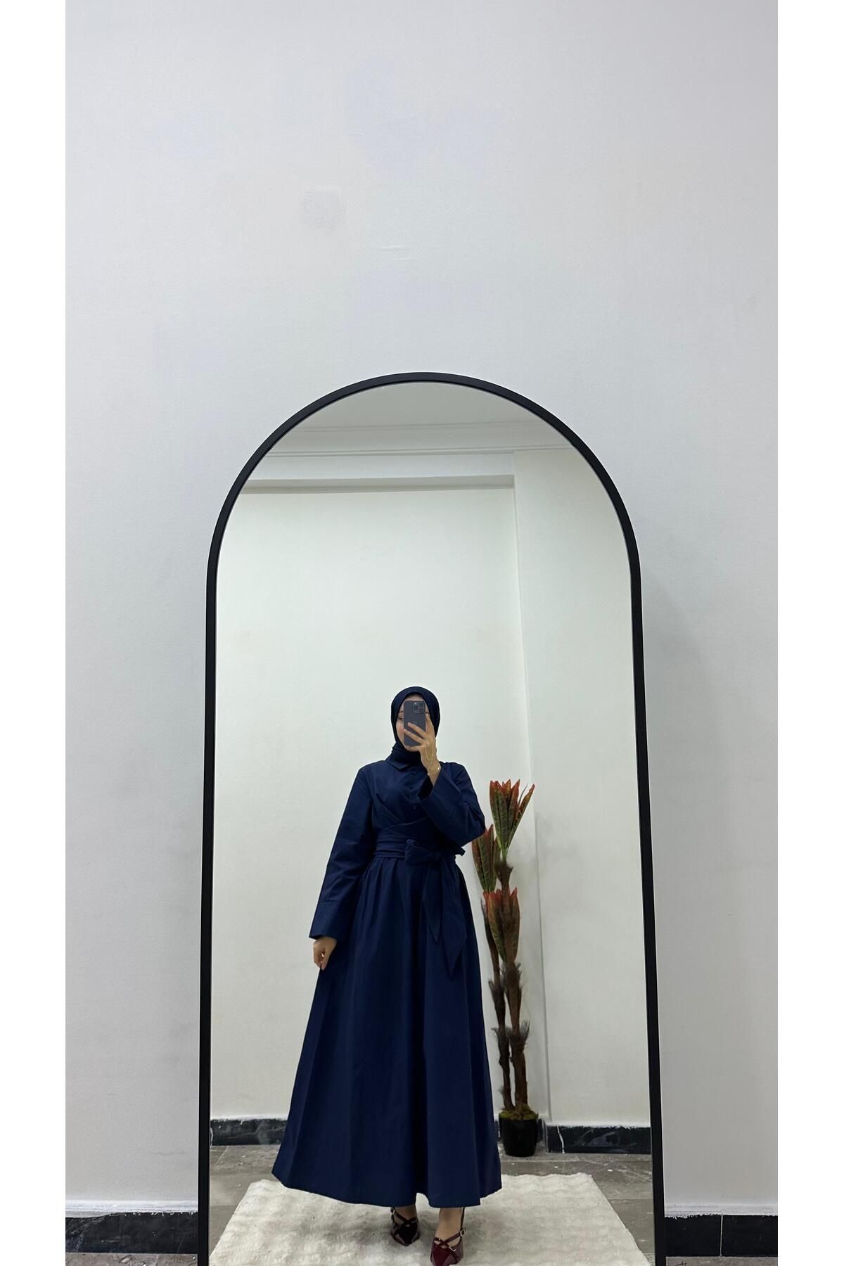 MODA Kuşak Detaylı Lacivert Uzun Elbise