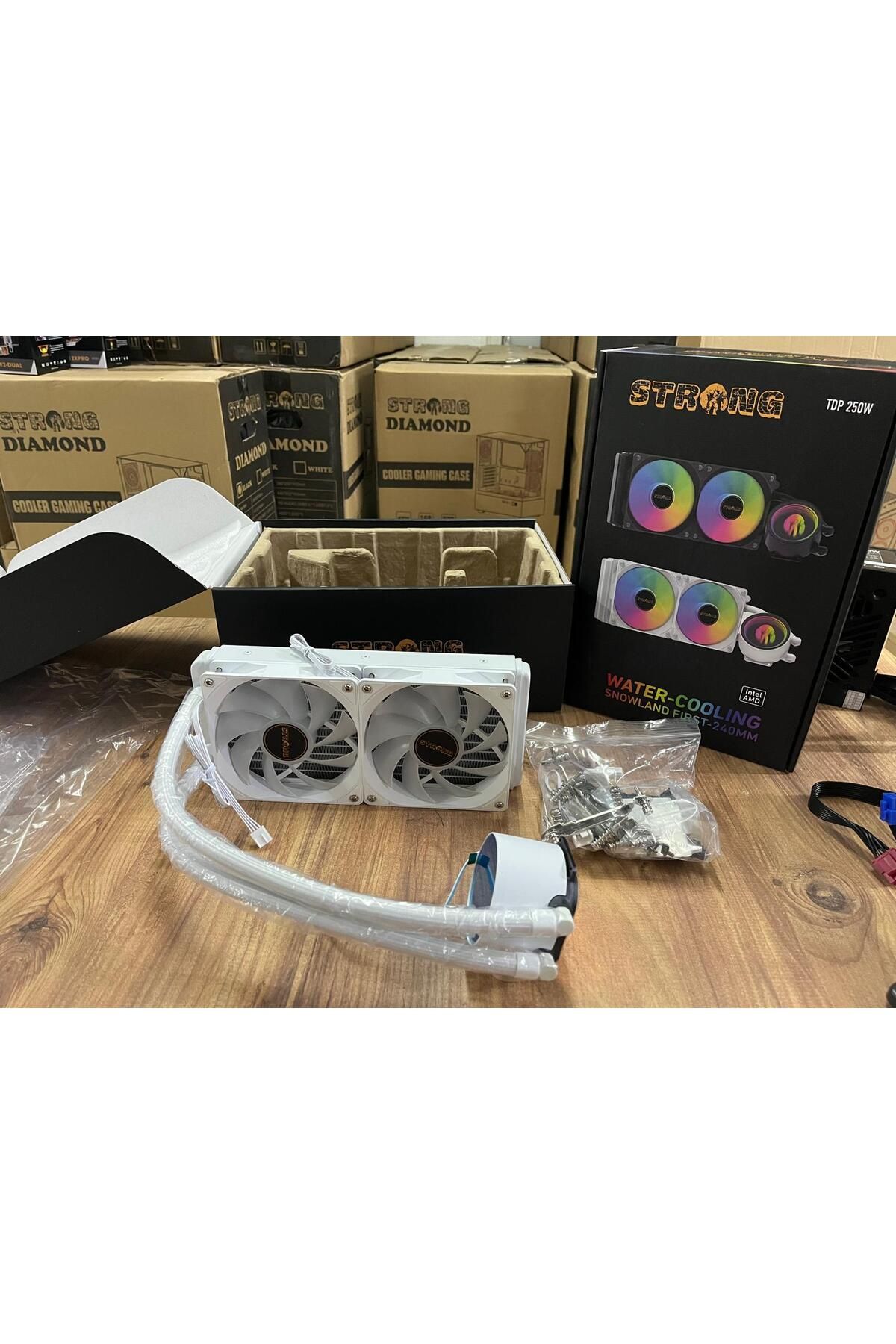 Strong Snowland 240mm Beyaz Sıvı Soğutucu RGB Liqued Cooler