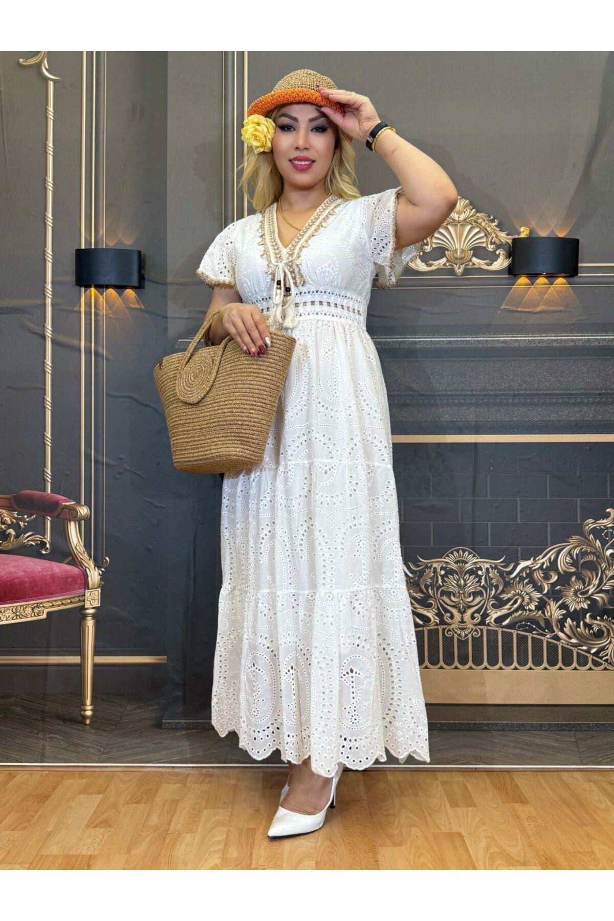 Yeşilmoda elbise,plaj ,V yaka,Bel likralı,Yaka detayları,pamuk ve dantel,Astarlı,Yüksek kaliteli,Beyaz,maxi