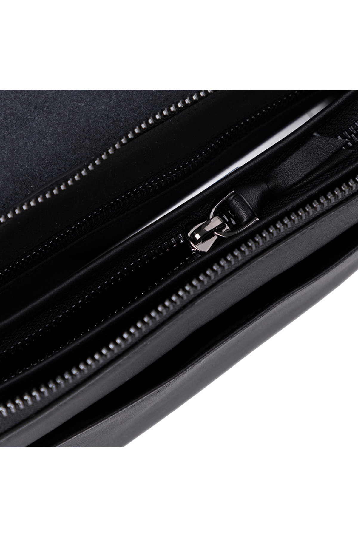 Lev Leather Hakiki Deri Bilek Askılı Telefon Bölmeli Mıknatıslı Kapaklı El Çantası görsel 8