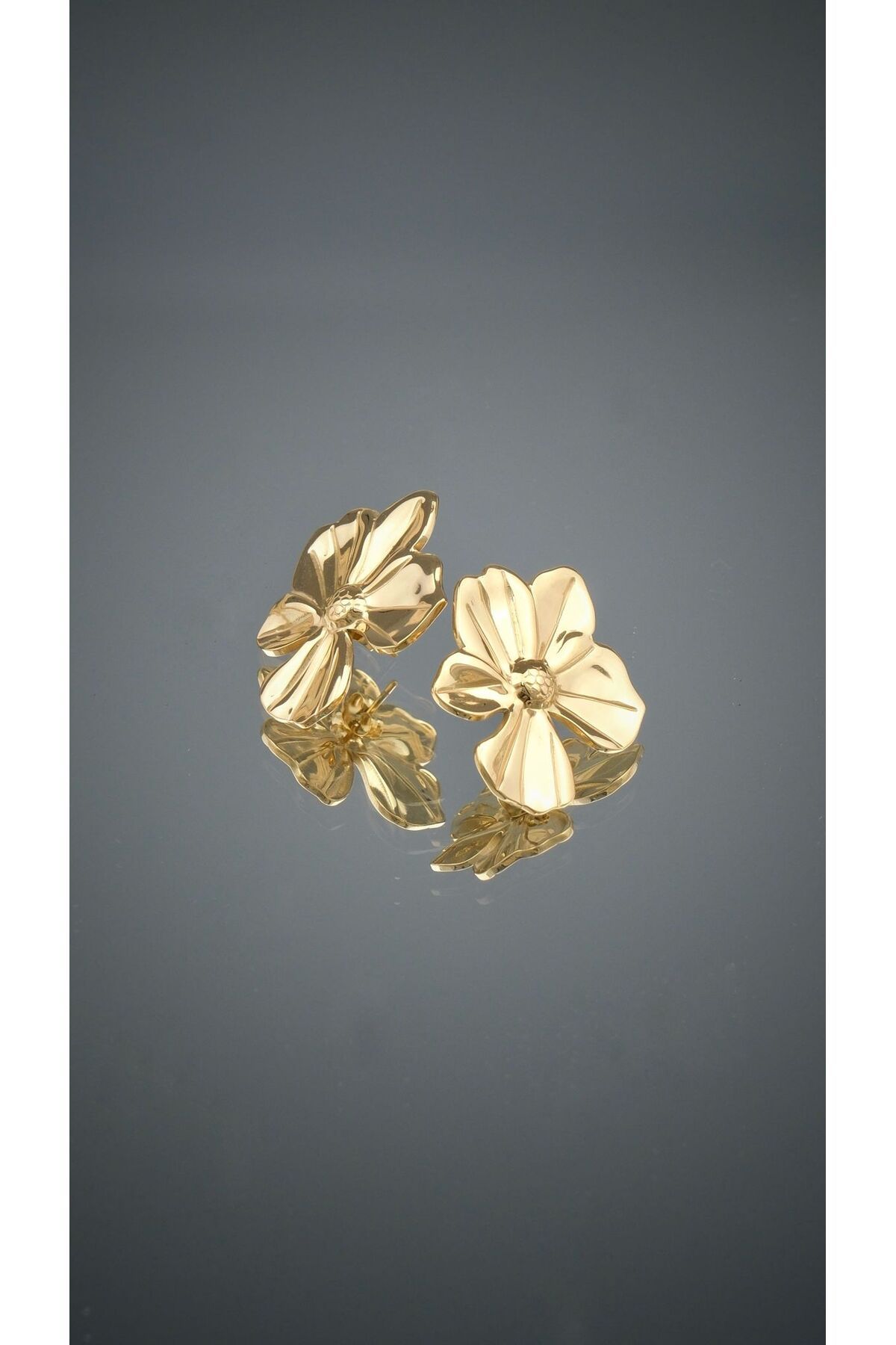 stainless steell Gold Çiçek Çelik Küpe