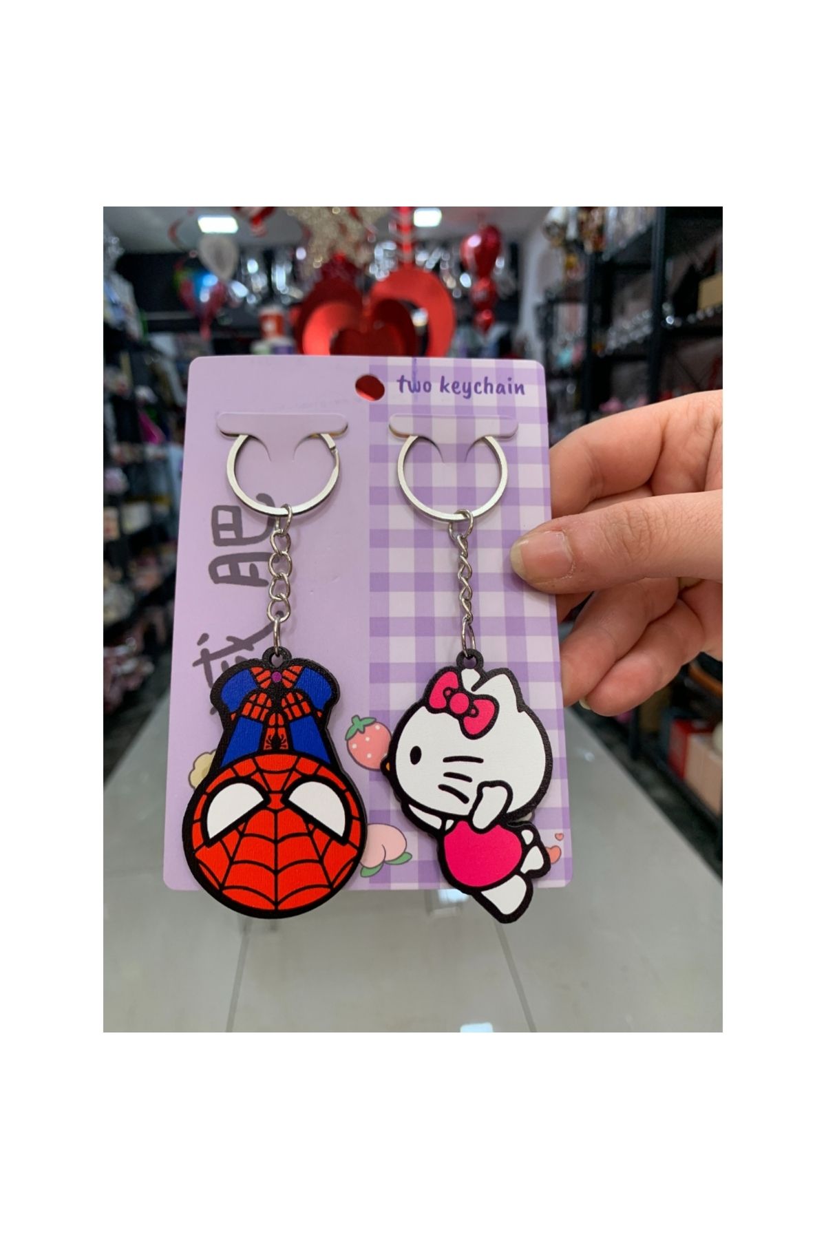 esperidesign Hello Kitty Spiderman Kiss Çift Anahtarlık 2 Adet