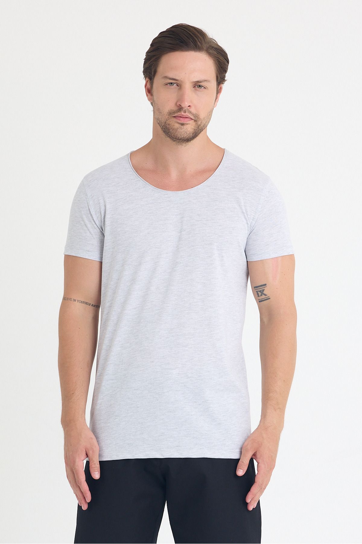 THE ONE Erkek Açık Yaka Düz kesim Basic T-Shirt