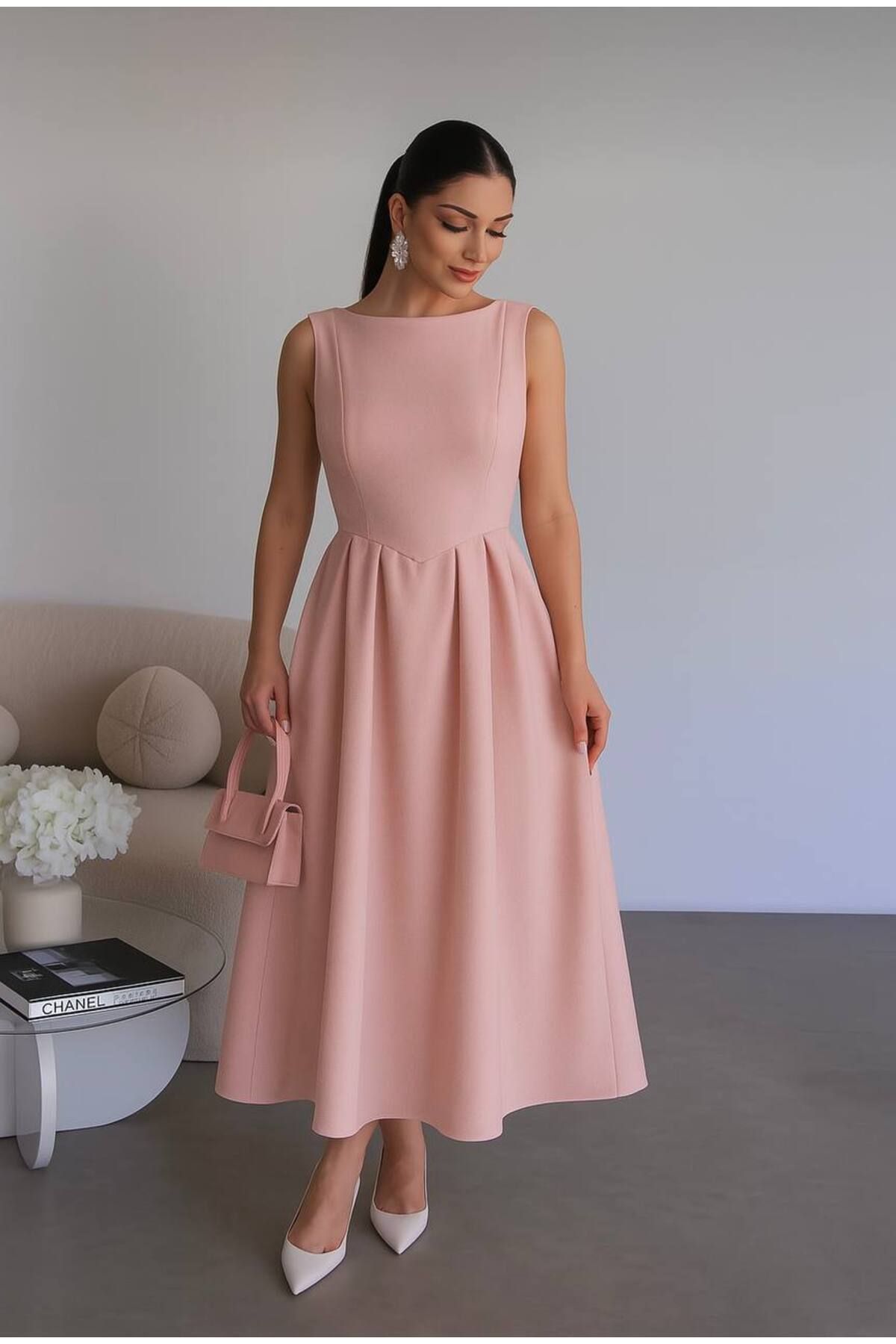 Ahzem Collection Sırt Dekolteli Kiloş Midi elbise
