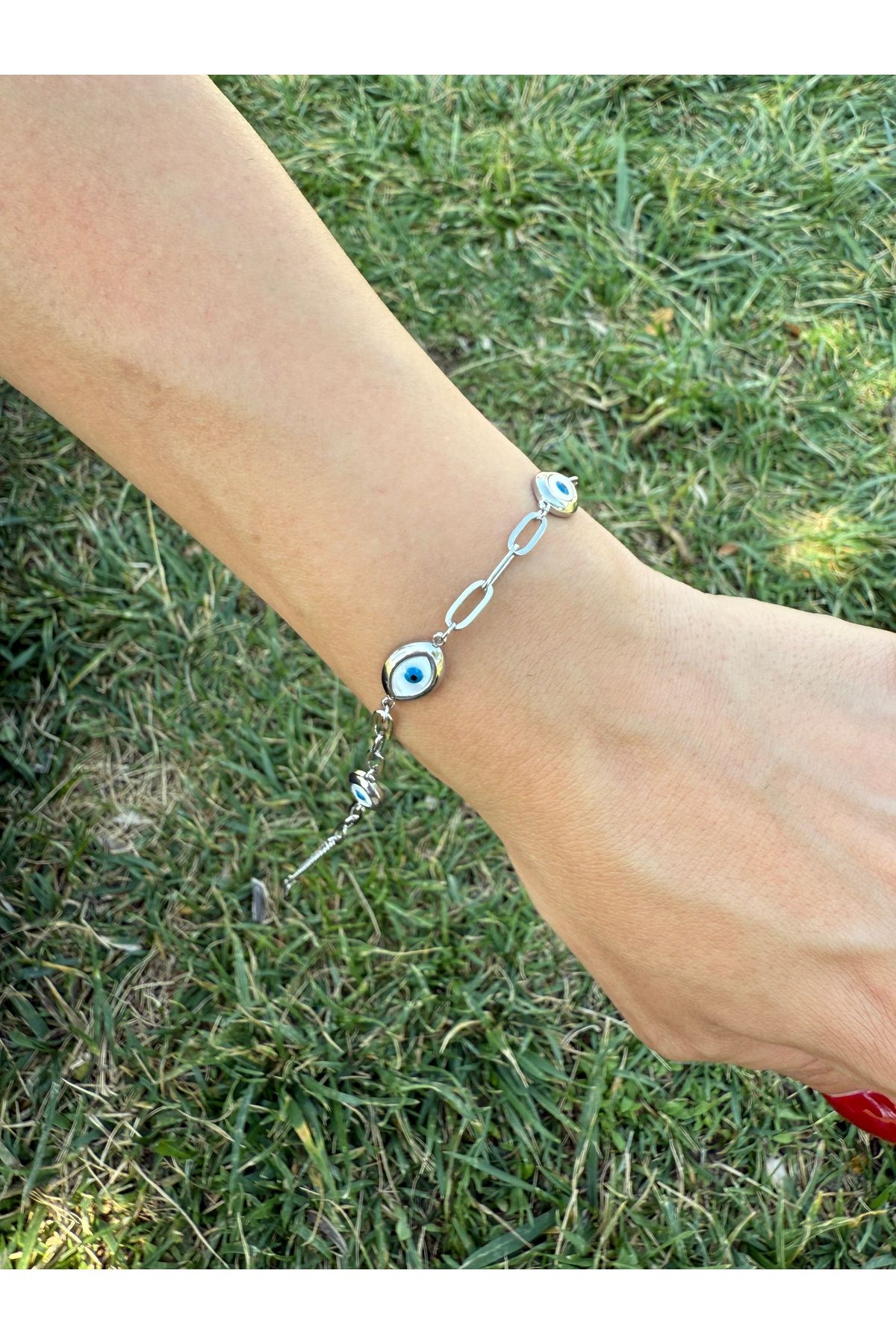 ARMELİA ACCESORİES Armelia Accessories – Büyük Nazar Boncuk Detaylı Gümüş Renk Bileklik