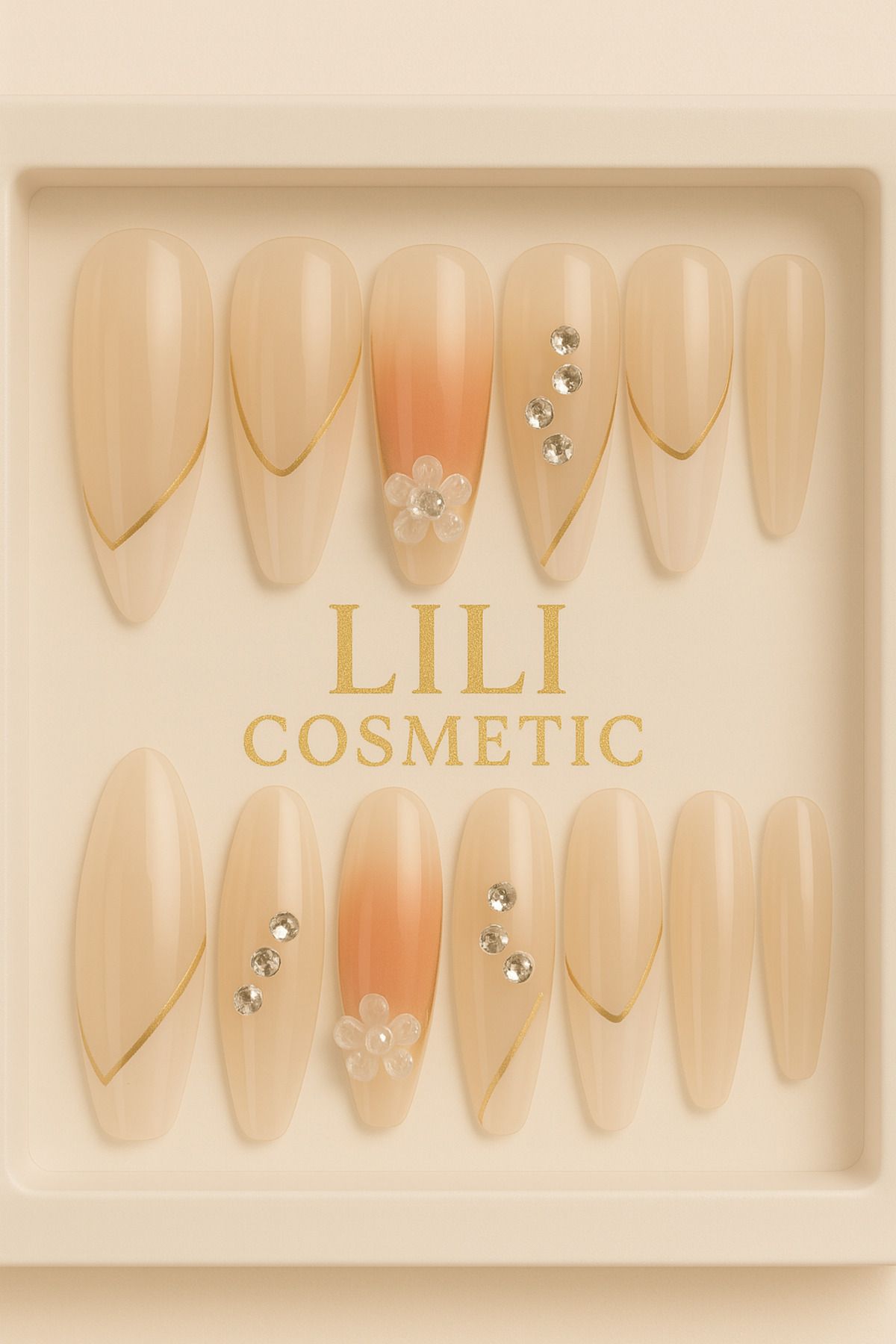 Lili Cosmetic Lüx Taşlı 5D Çiçekli Gold Çizgili Beyaz Uçlu Küt Seri Takma Tırnak Kendinden Yapışkanlı 12li