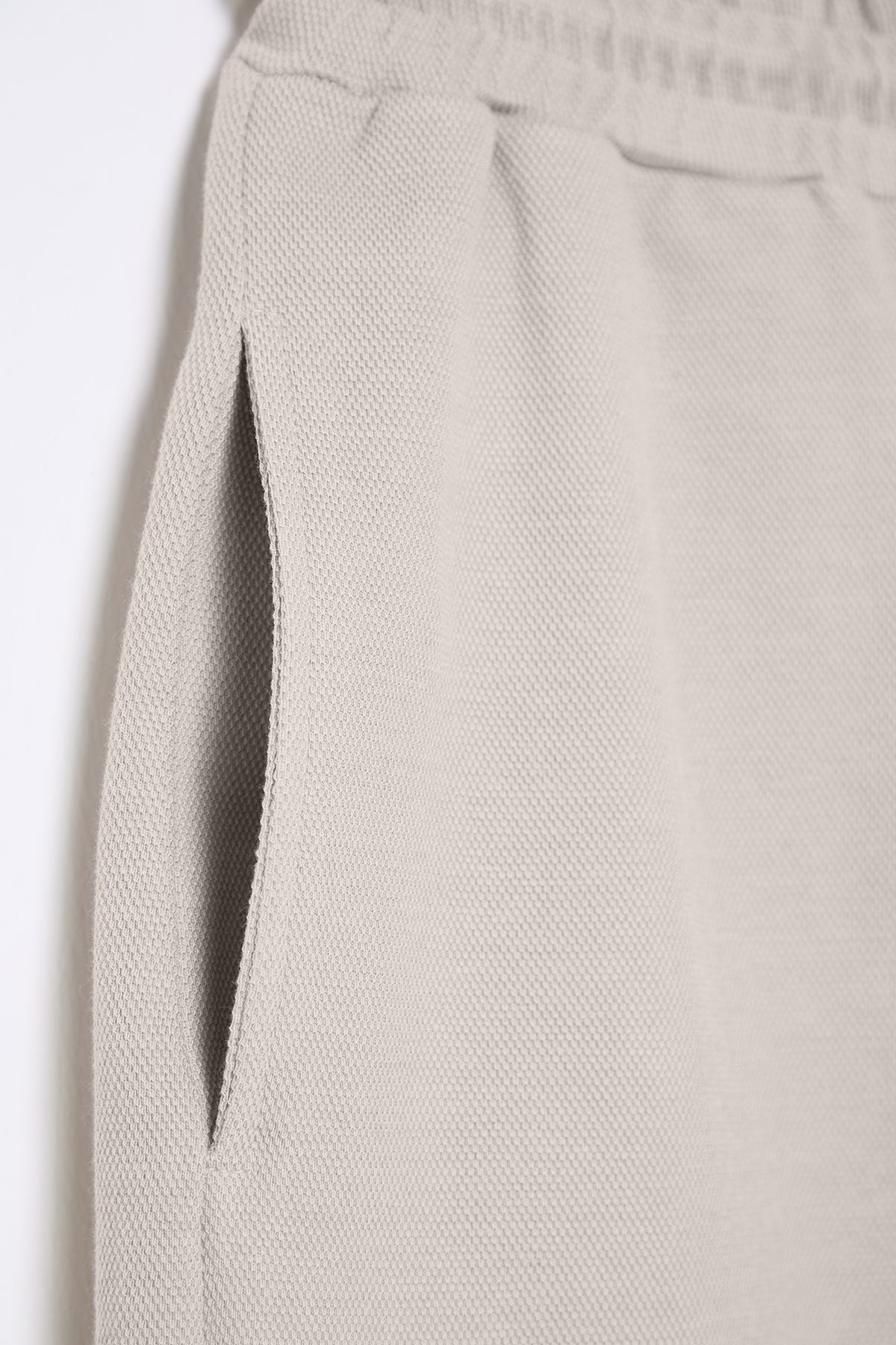 Trendyolmilla  Taş Regular/Normal Kesim Dokulu Şort & Bermuda TMNSS25SR00014 - Görsel 9