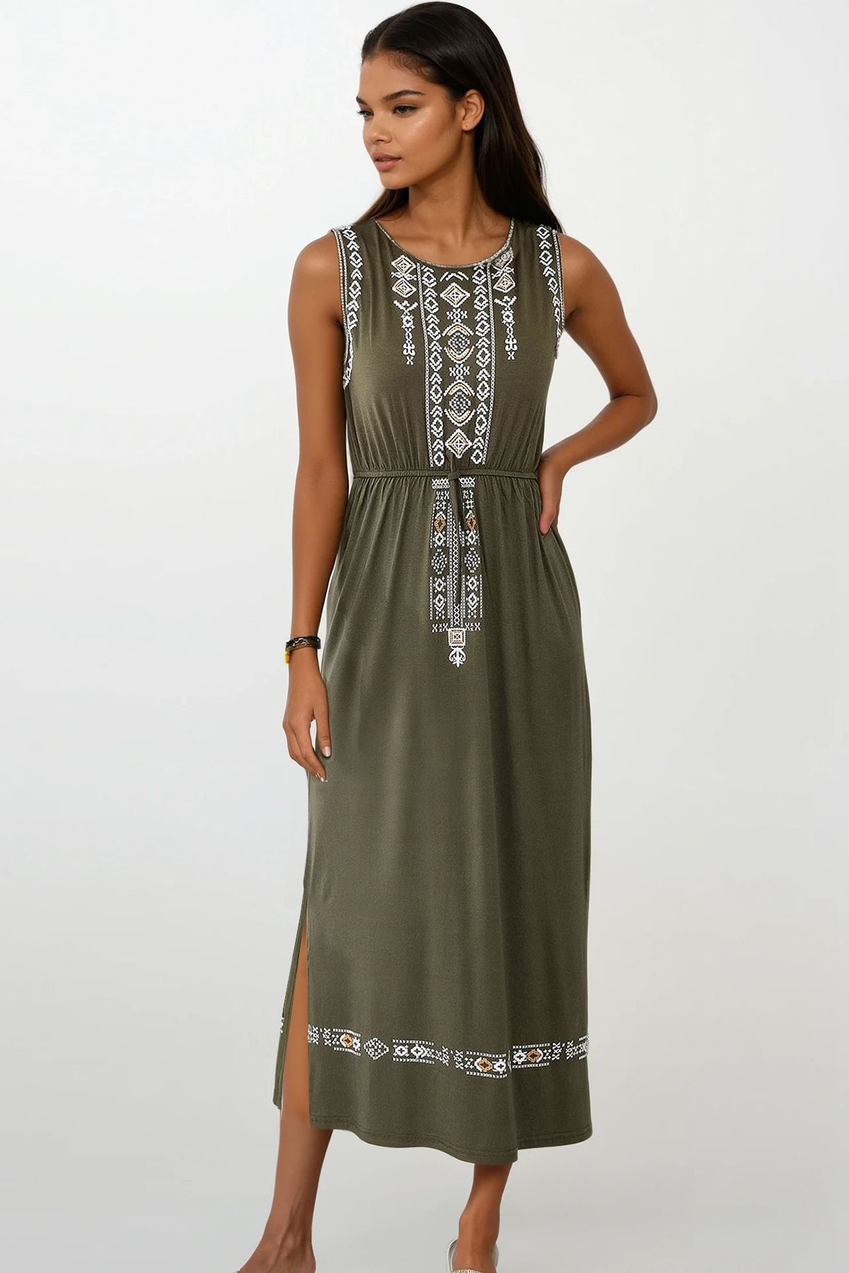 Trend Alaçatı Stili-Damska sukienka w stylu boho w kolorze khaki z haftowanym nadrukiem ALC-6564 4