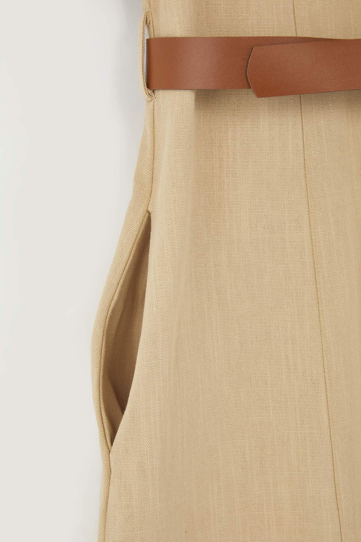 Trendyolmilla  Vizon Kemerli Düz Cep Detaylı Midi Dokuma Elbise TWOSS25EL00704 - Görsel 7