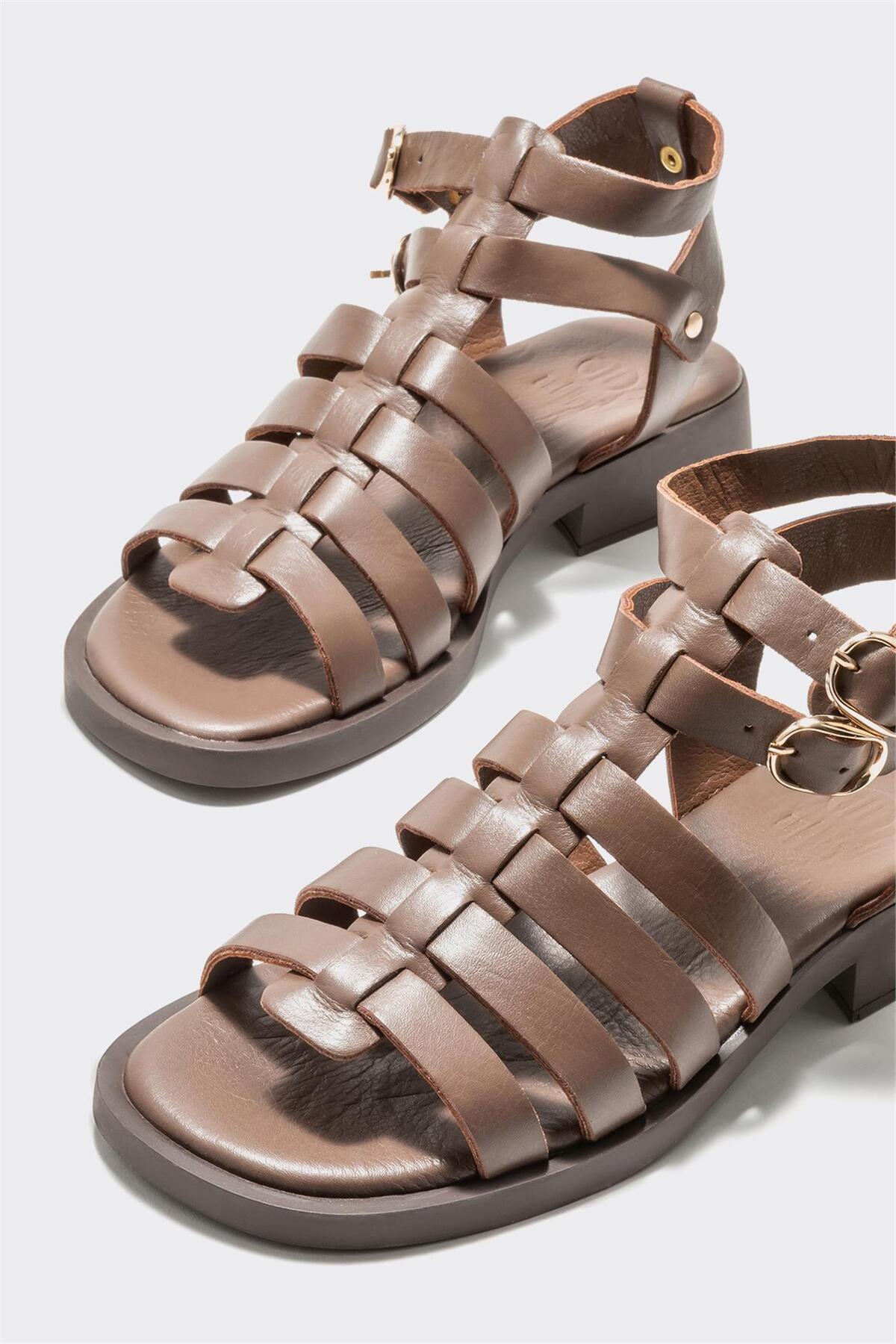 Elle  Kahve Deri Kadın Düz Sandalet - Görsel 3