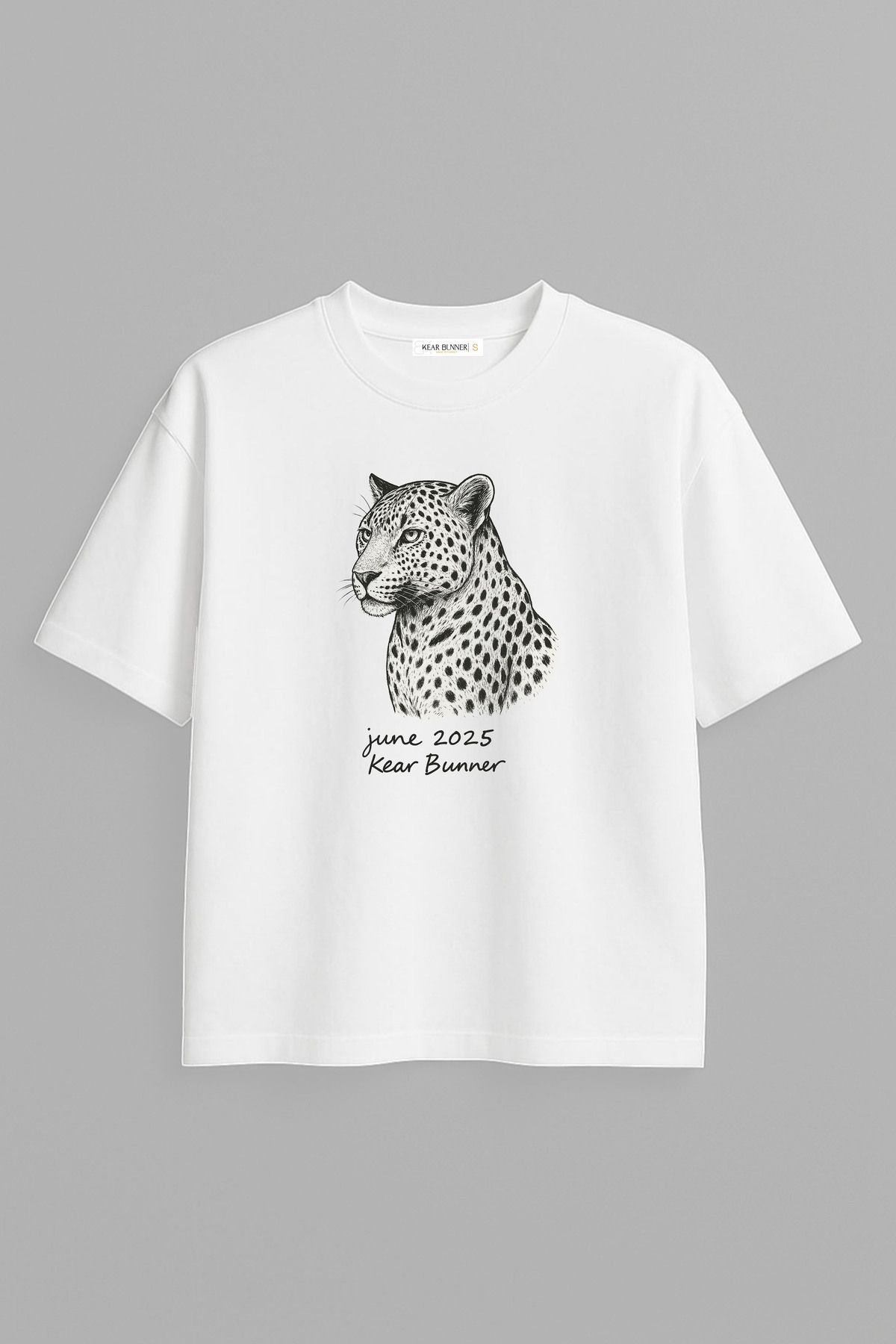 kear bunner Oversize Beyaz Özel Leopar Baskılı Tasarım Pamuklu Tişört