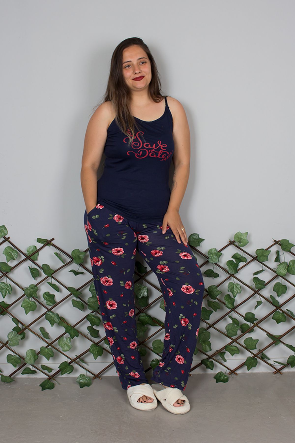 Truva XXL-Plus Size Adjustable Strap Floral Pattern Lycra Soft Pajama Set 1