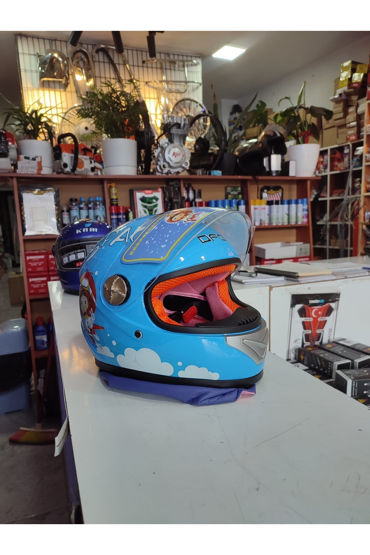 karagöz motor Tam Kapalı Çocuk Kaskı Açık Mavi