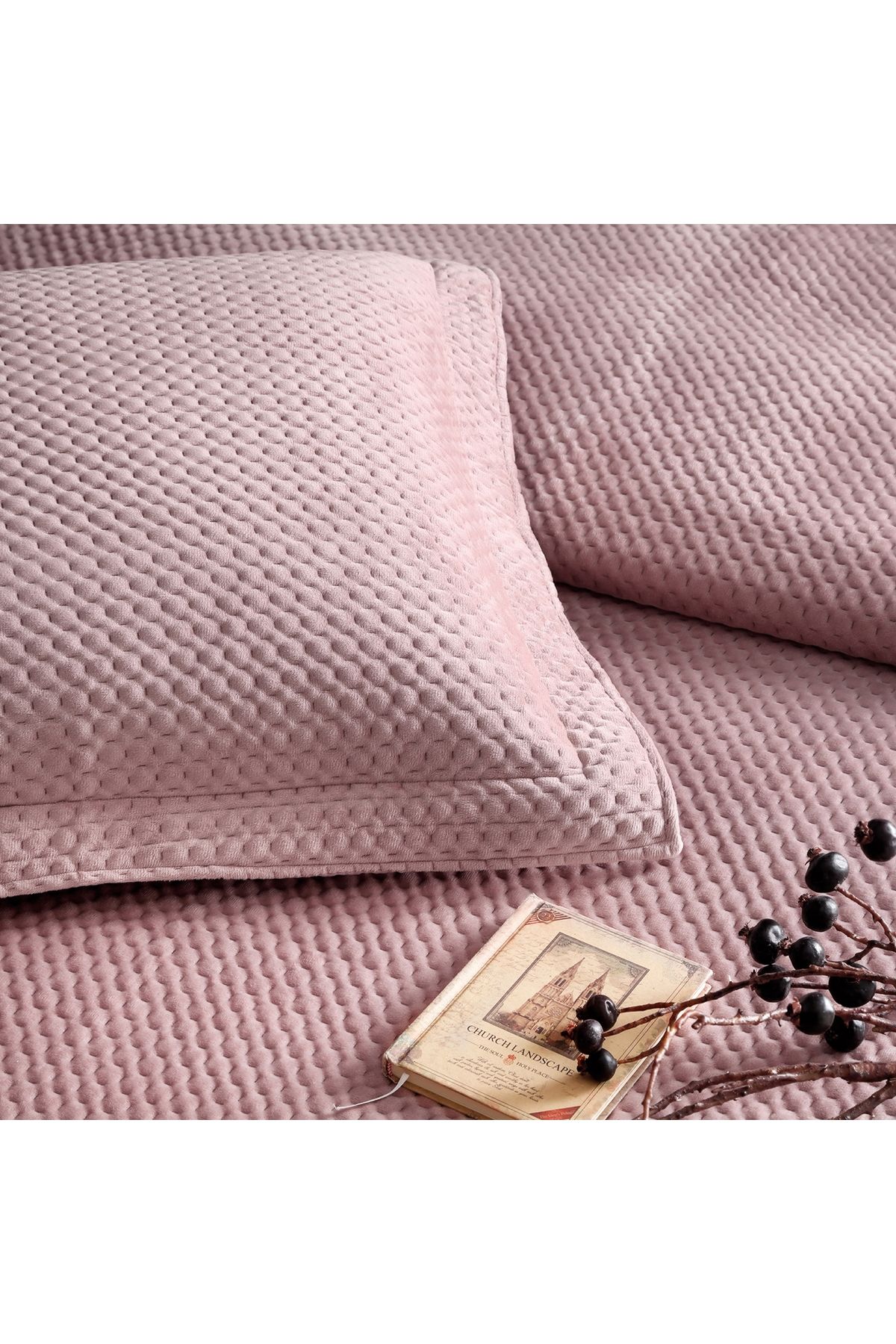 Linens-Pink Glace Single Bedspread Set 2