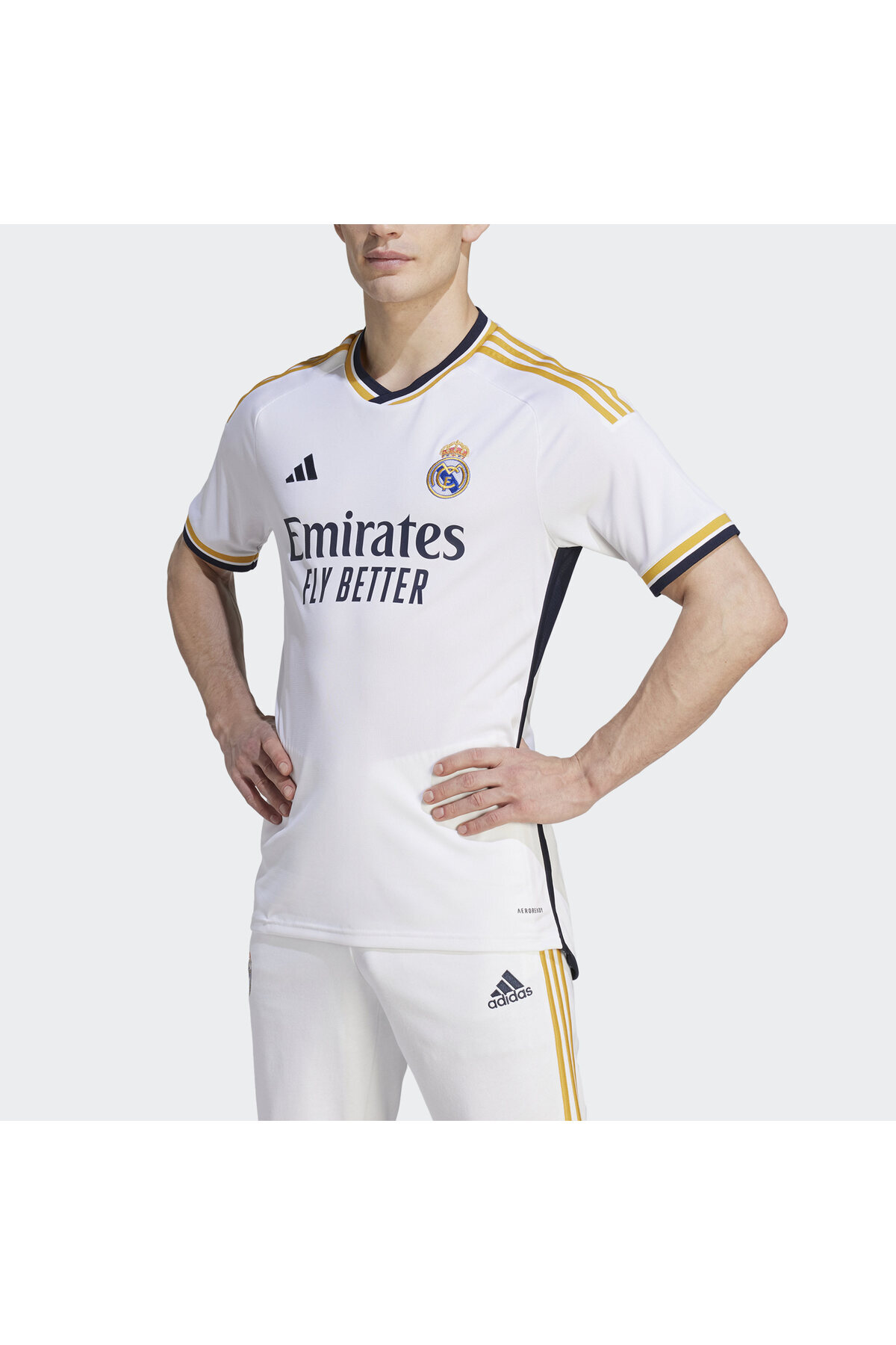 آدیداس کیت خانگی رئال مادرید برای فصل 23/24