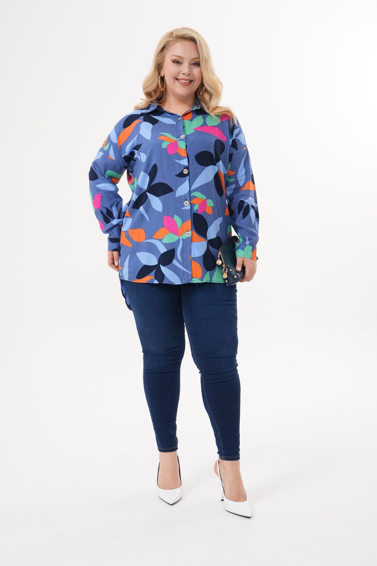 Polologin Butik Soyut Yaprak Desenli Mavi Viskon Tunik
