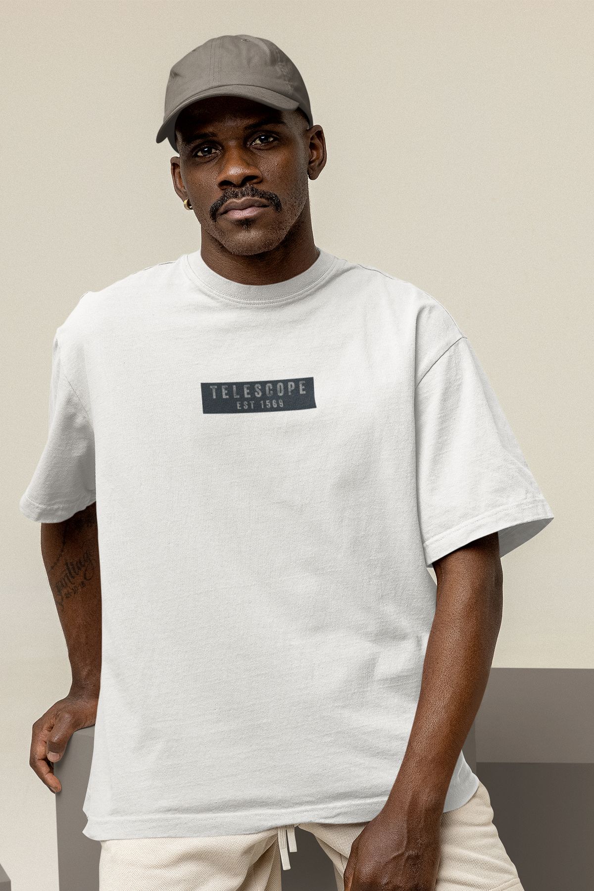 Uniquetex NUBENSE / TELAS-01 - Oversize Unisex Teleskop Baskılı Beyaz Bisiklet Yaka T-shirt (Bilim Tişört)
