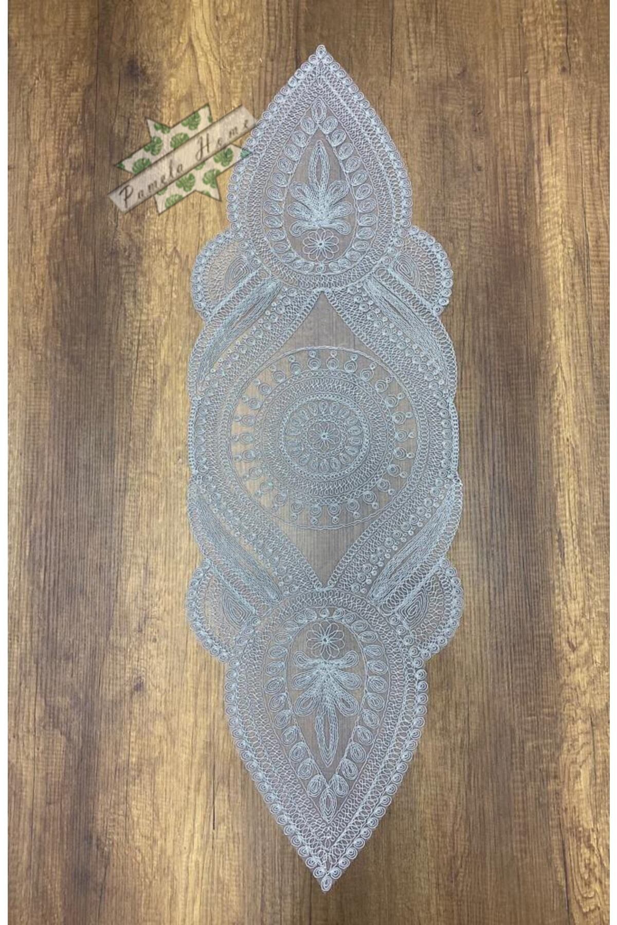 Elioure Şık ve modern işlemeli gri runner, 115x35cm, ev dekorasyonuna zarif dokunuş