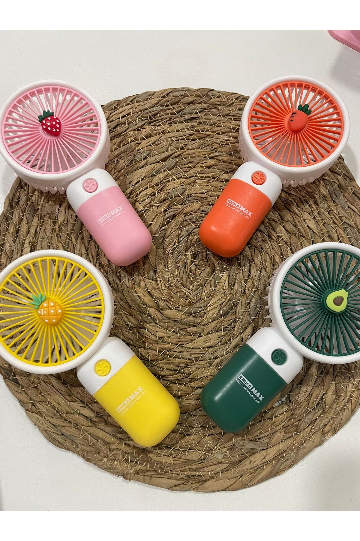 Tasarım Mini Fan Masaüstü Taşınabilir Telefon Stantlı Vantilatör (Stokta Hangisi Varsa O Gönderilecektir )