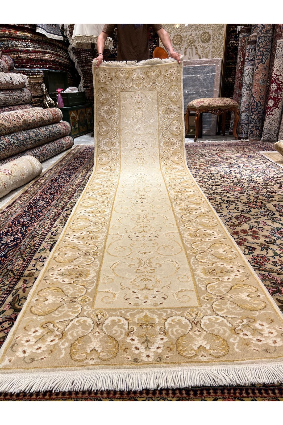 RD RAMAZAN DAĞ EL HALI SANATI El Dokuma İpekli Uşak Halısıdır Özel Dokuma Ebat 300x82