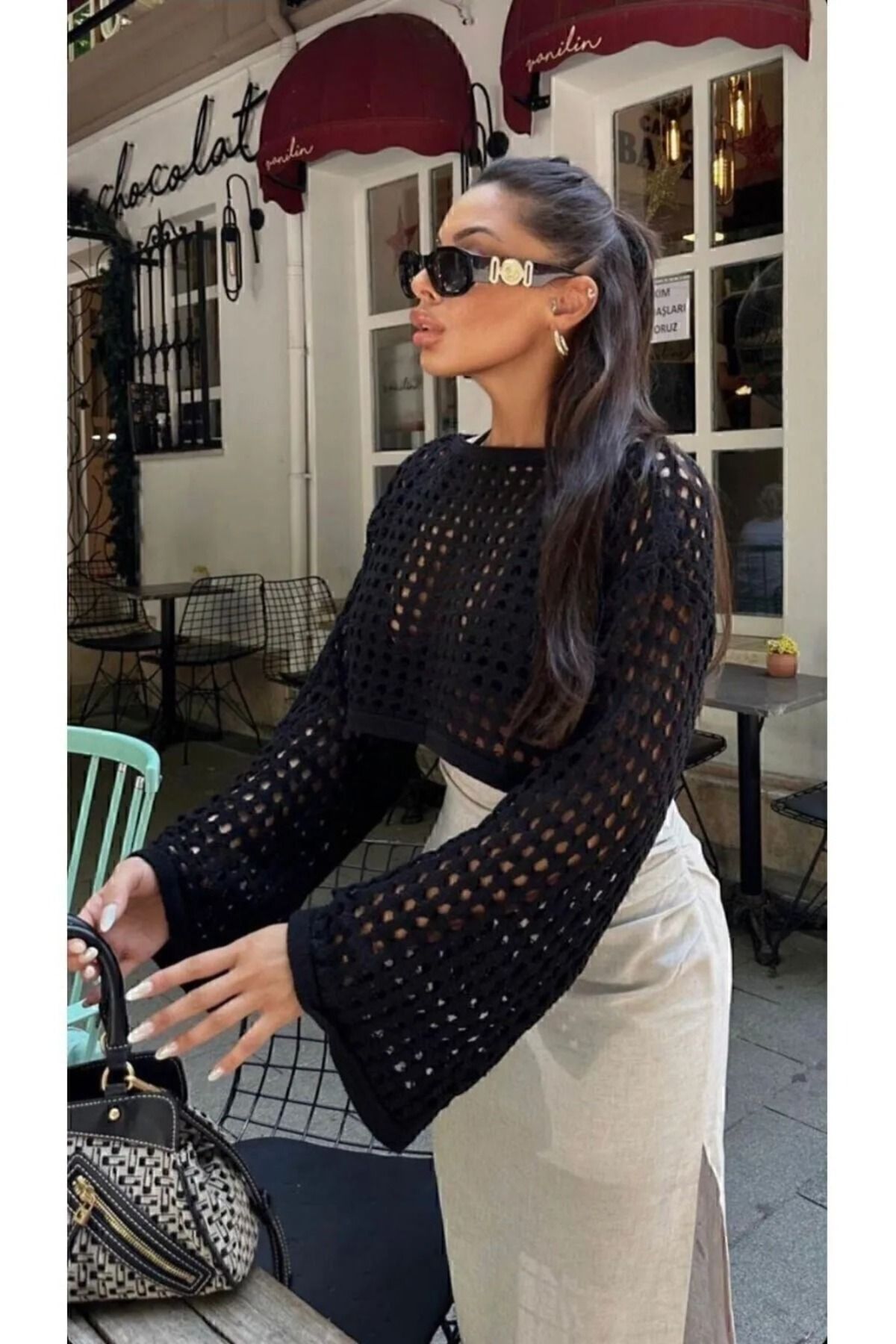 Lacesta Delikli Crop