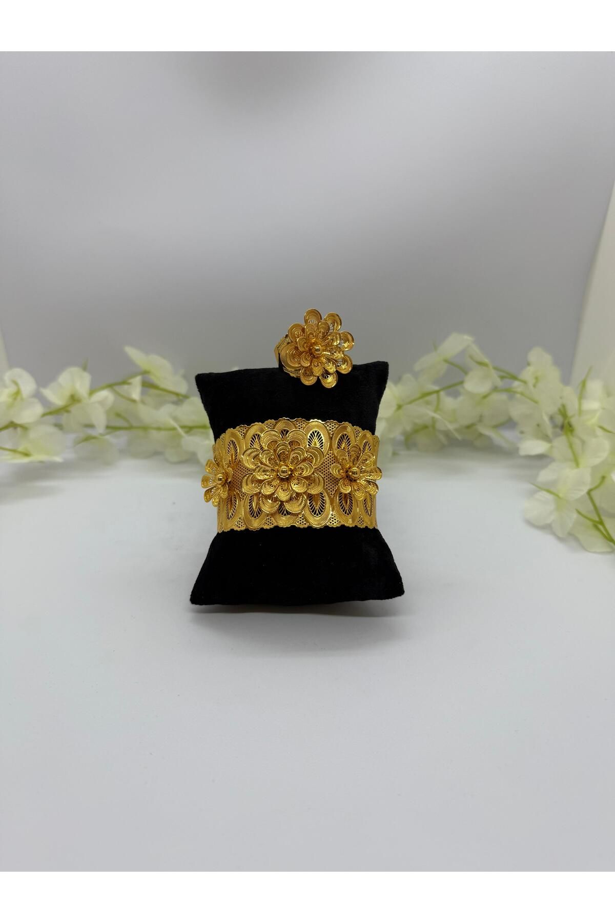 Constanza Exclusive 22 Ayar Altın Kaplama Dantel Çiçeği Lvd659