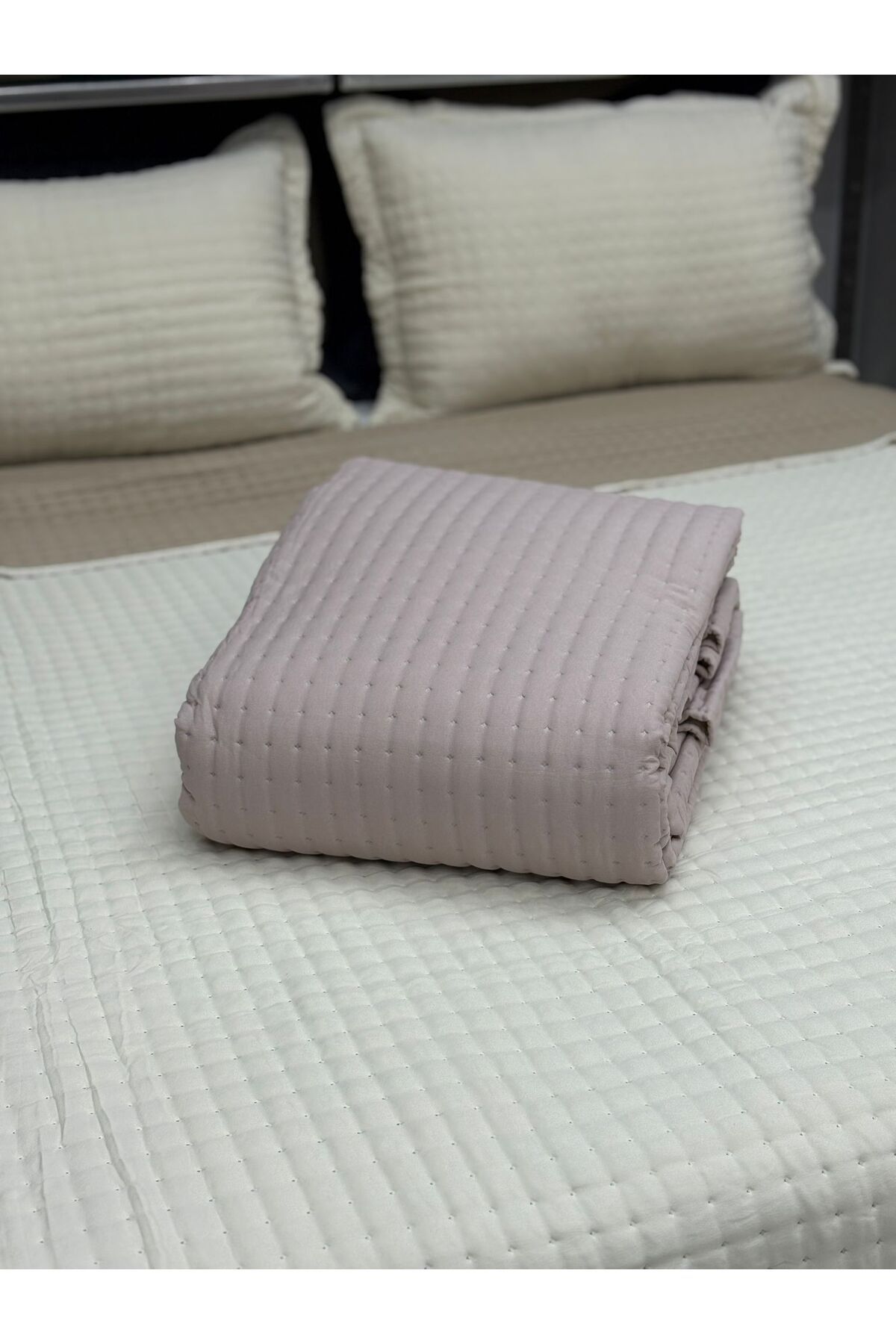 FİBELLA HOME COLLECTİON Çift Taraflı Günlük Nakışlı Yumoş Yatak Örtüsü | %100 Pamuk | 2'li Yastık Kılıfı | Pike Takımı