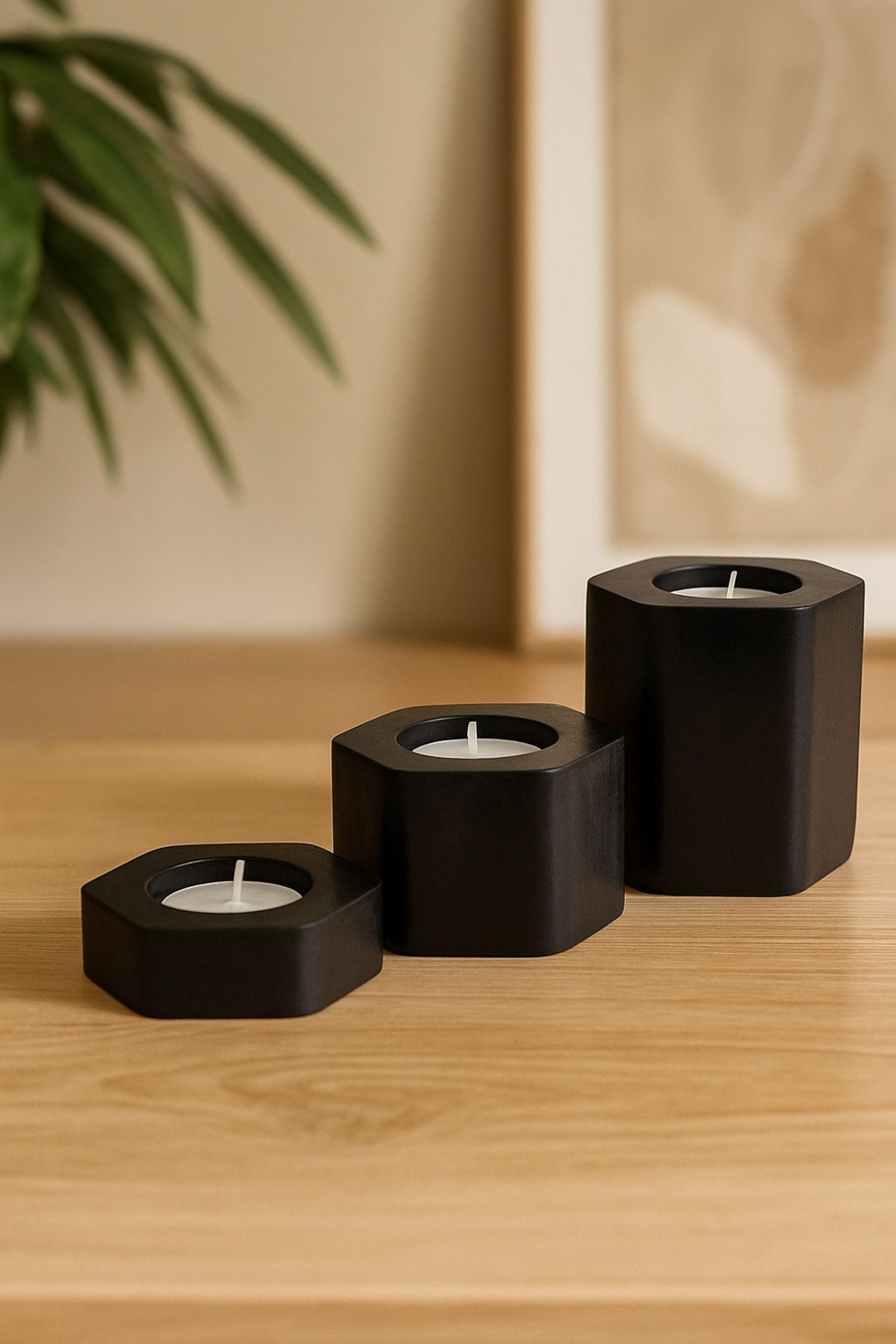 Elioure Siyah dekoratif tealight mumluk, şık ve zarif tasarım, ev dekorasyonuna şıklık katar