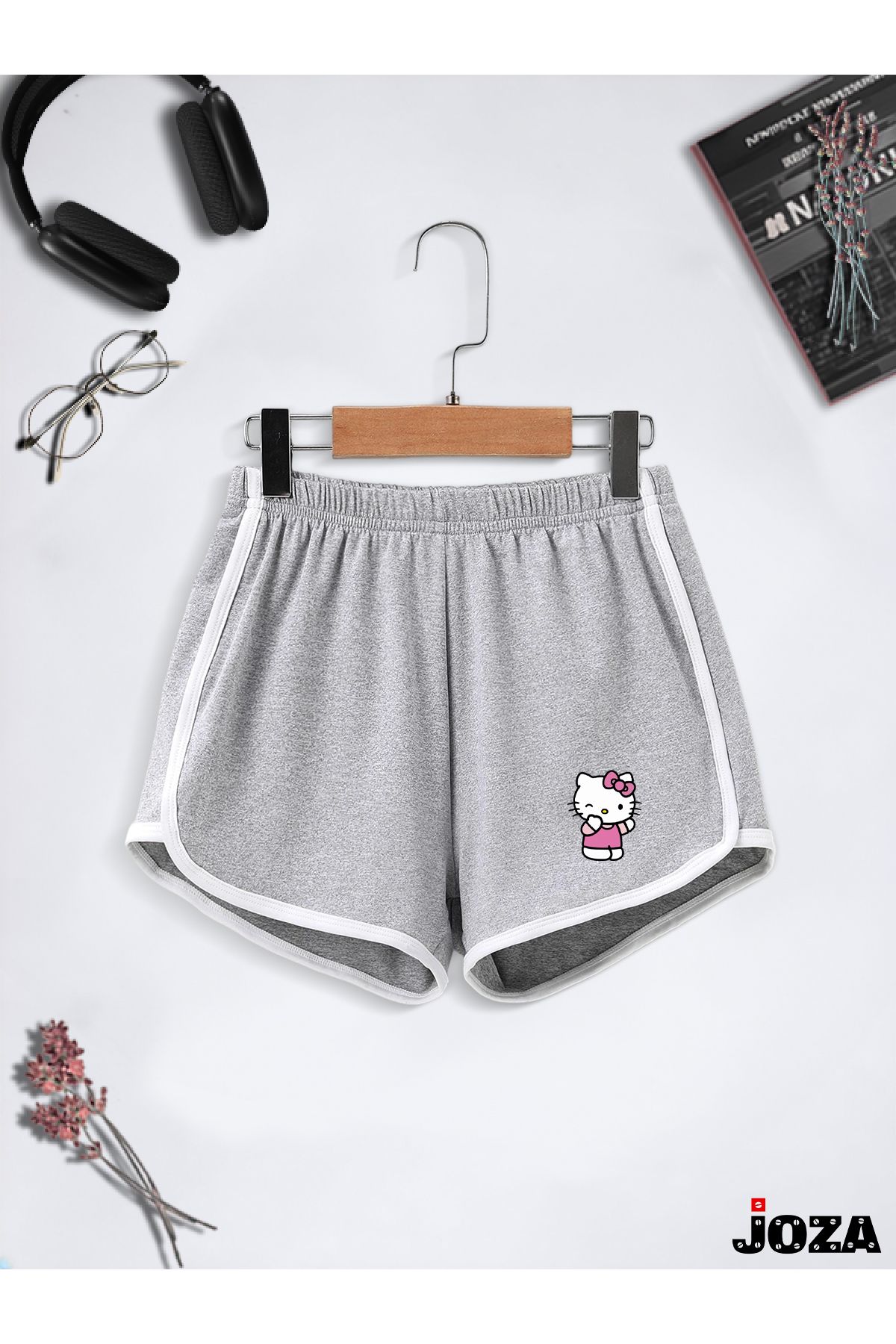Jobia Outdoors Kadın Slim Fit Renkli Hello Kitty Baskılı Tekli Biyeli Penye Mini Şort (Dar Kalıp )