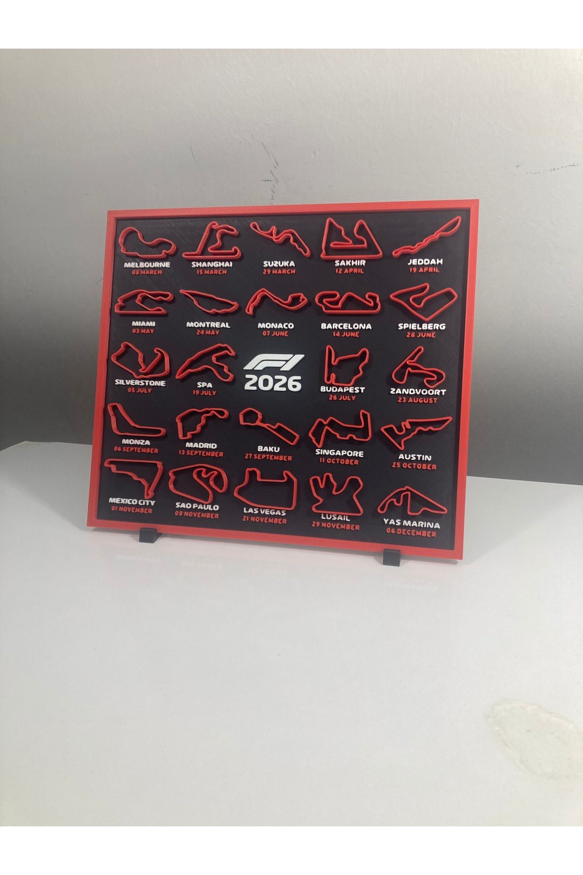 3D Formula 1 2026 Yarış Takvimi 3 Boyutlu Masa Duvar Raf Dekoru