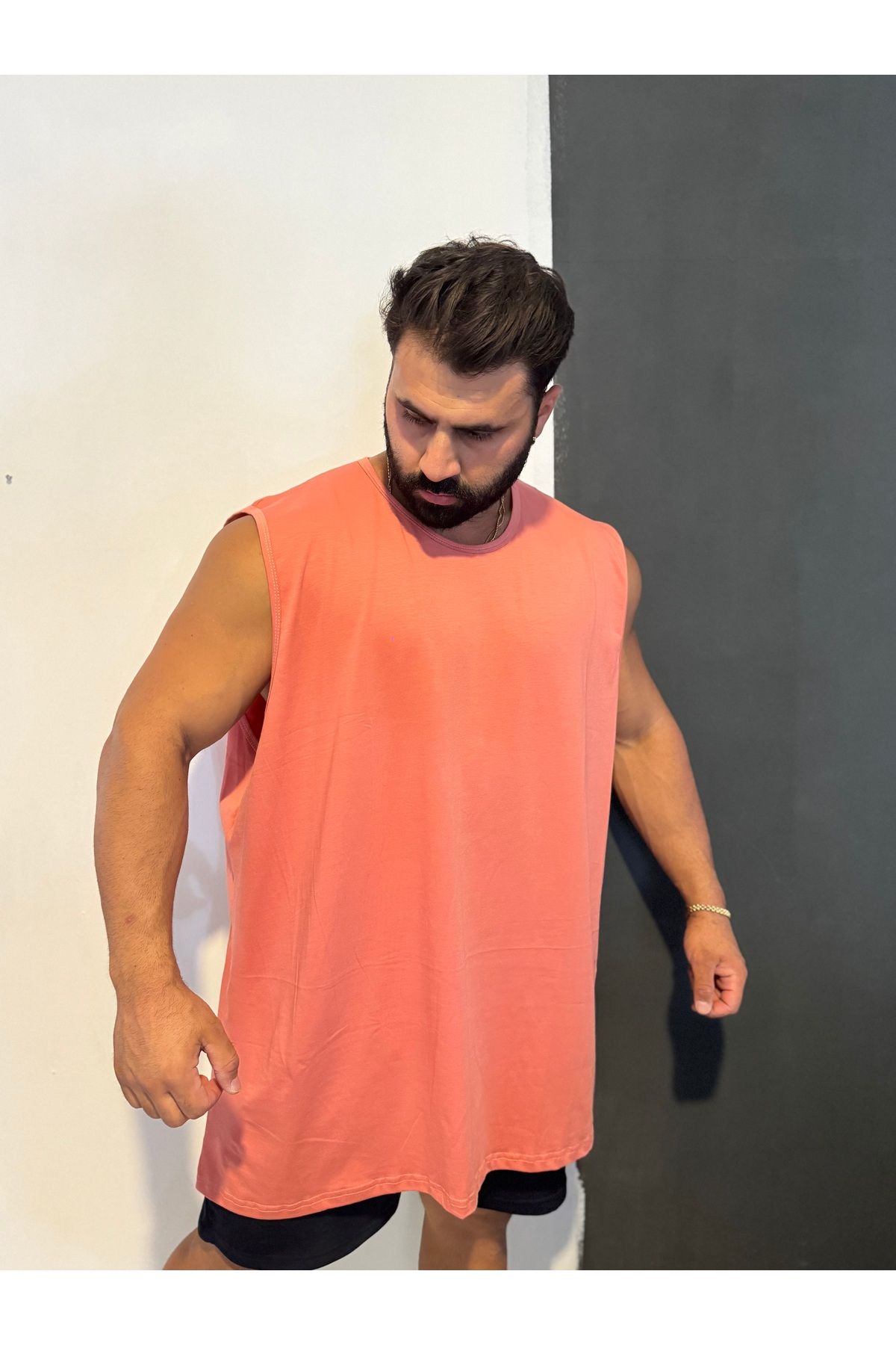 Bas Body FitnessWear Battal Büyük Beden Sıfır Kol Atlet Düz Baskısız Somon Rengi