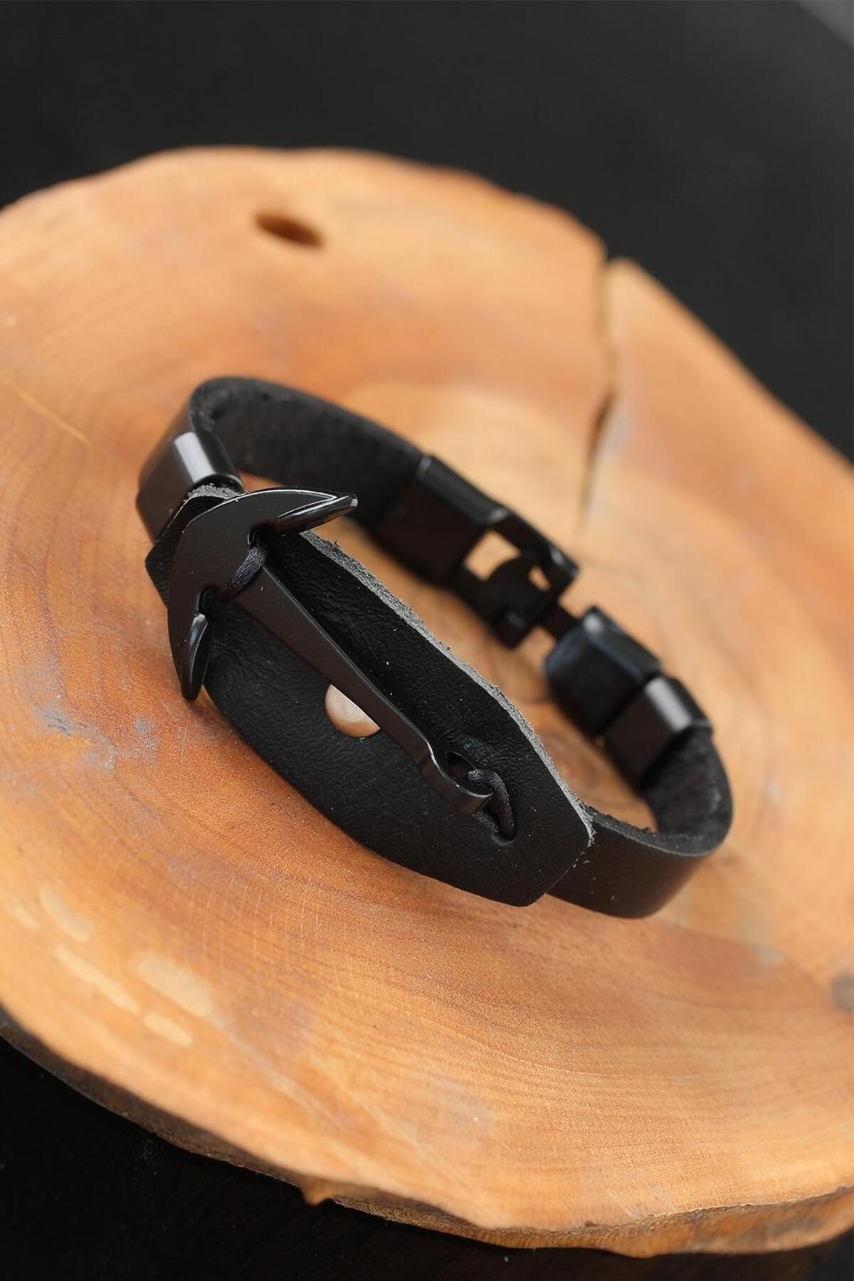 MR RZN STORE Deniz Çapalı Metal Aksesuarlı Siyah Deri Erkek Bileklik