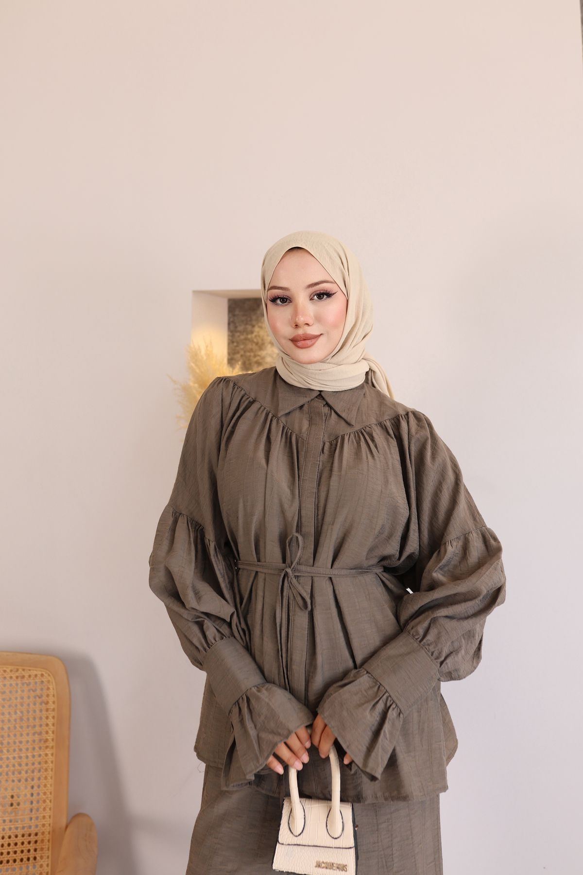Butik Flounce Sleeve Top