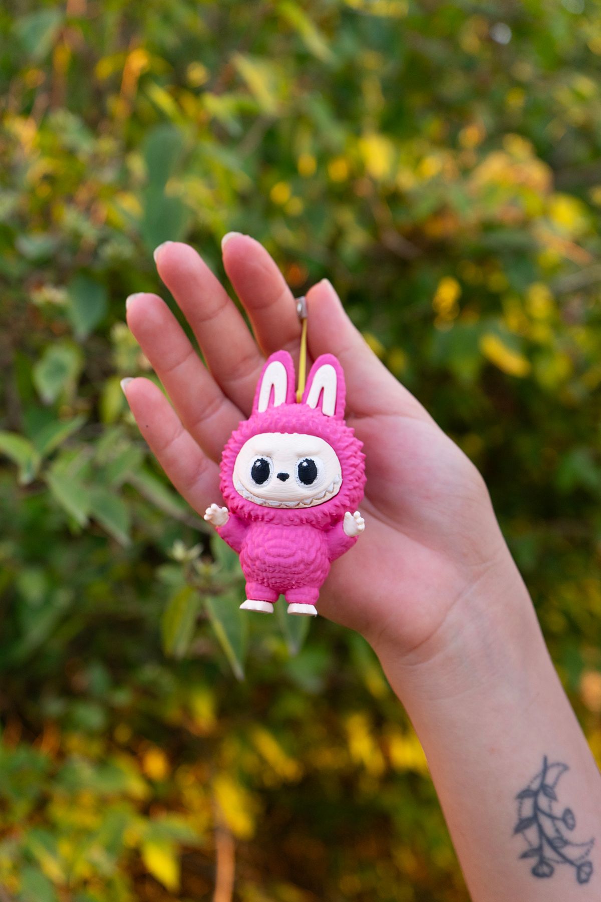 Makerpax Sevimli Pembe Figür – Anahtarlık – Çanta ve Cüzdan Aksesuarı – Koleksiyon Ürünü