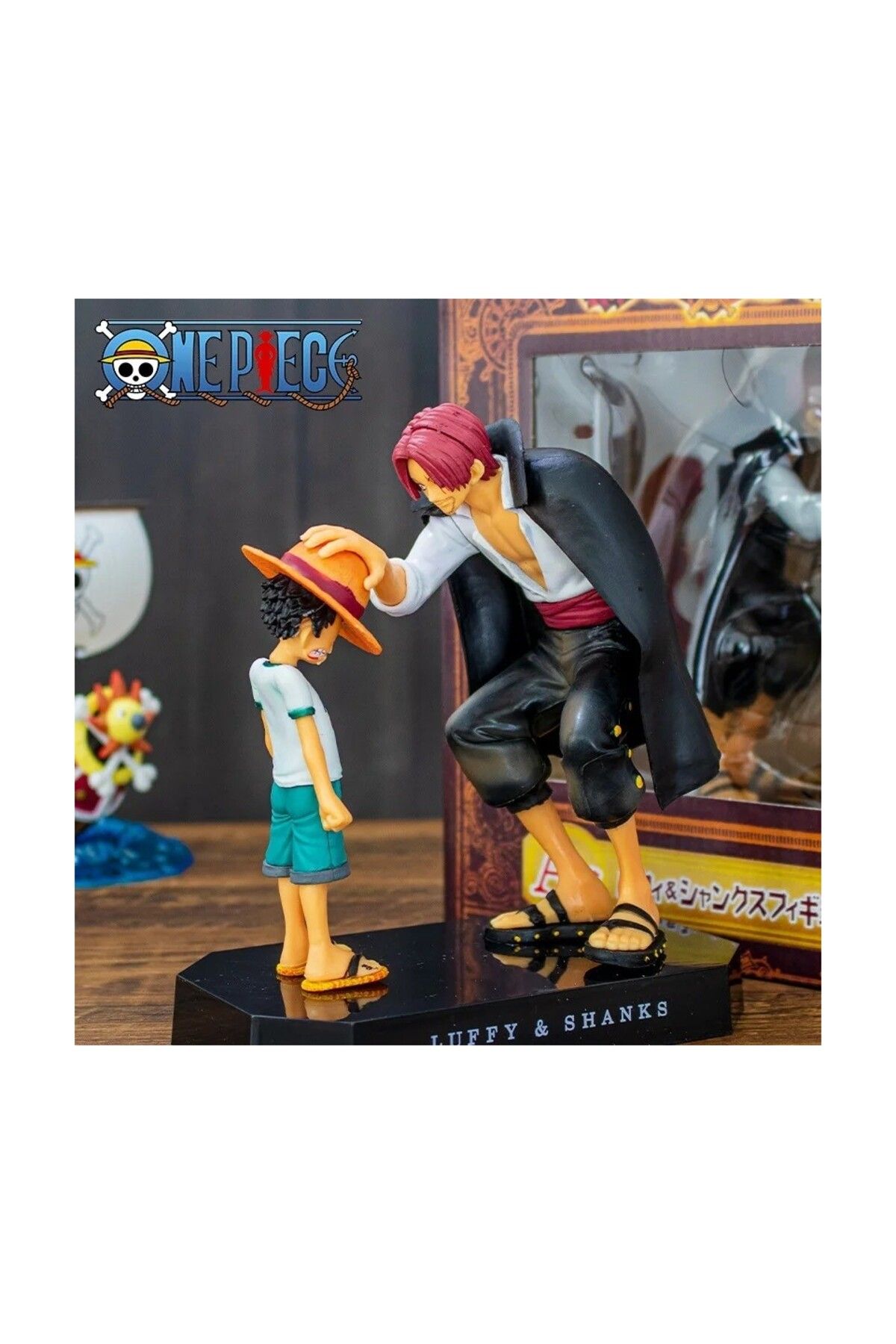 ANIME Manga Aksiyon Figür - Luffy ve Shanks - 17 cm x 16 cm
