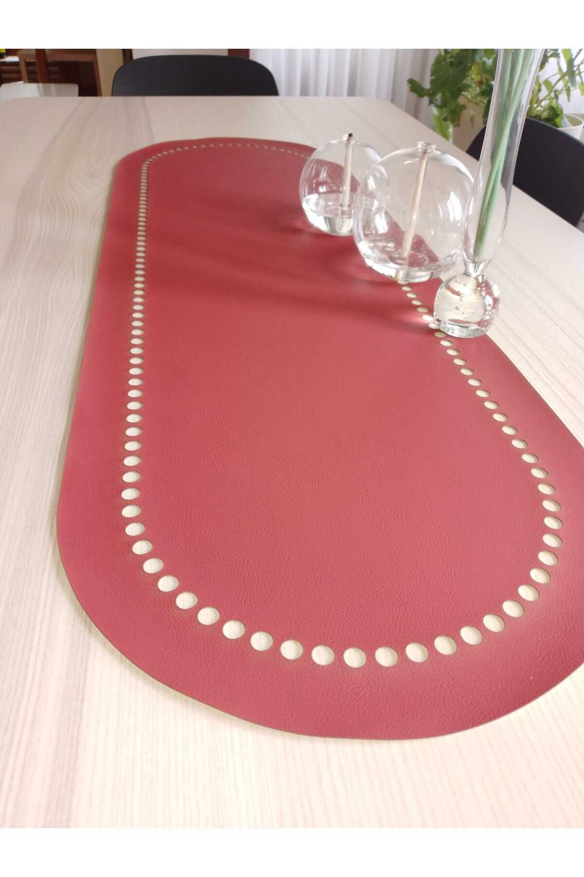 Elioure Desenli bordo spor koşu bandı, şık ve rahat kullanım sağlar.