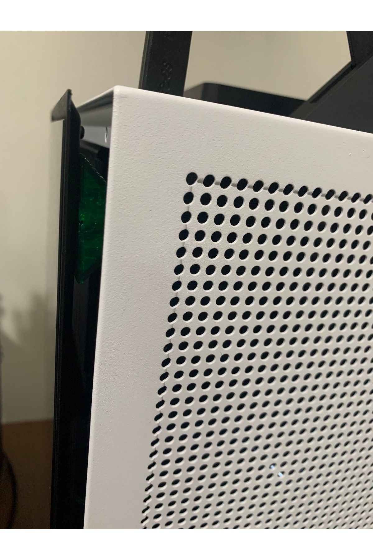 Vision Craft Nzxt H1 Yazı Tipi/arka Panel Ara Parçası
