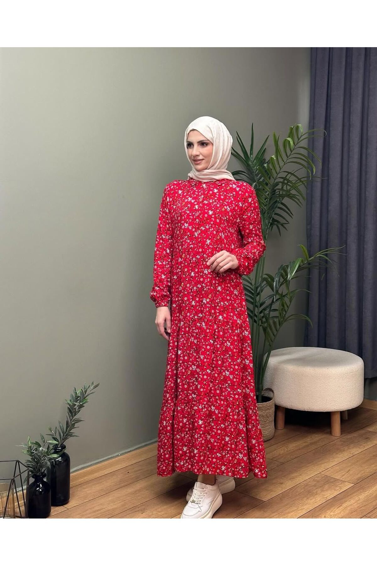 DFN Kadın Tesettür Viscon Kumaş Çiçek Desen 135 cm Geniş Bel İç Göstermez Boydan Elbise