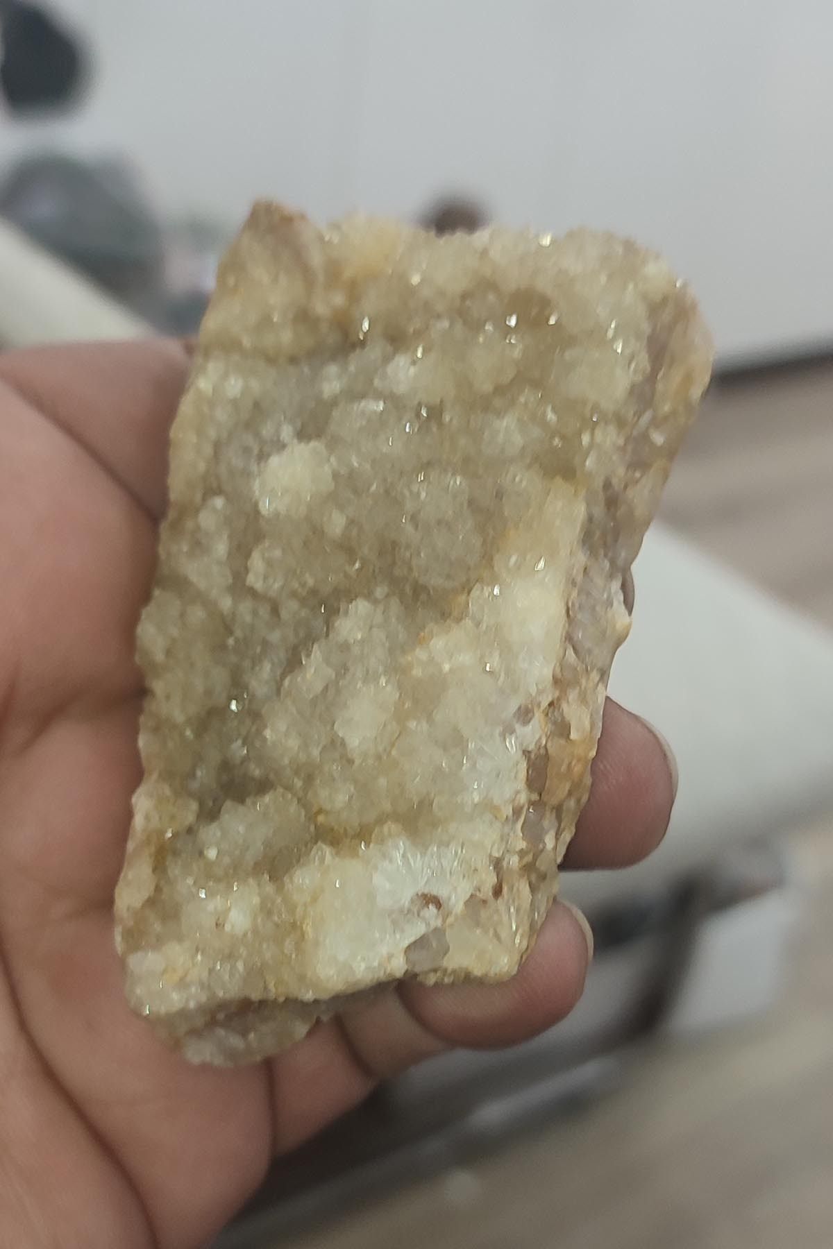 Elioure Beyaz doğal kuvars taşı, ham ve işlenmemiş dekoratif kütle 157 gr