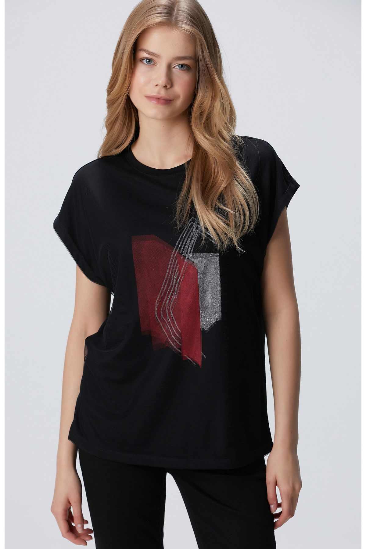 Network Siyah Tül Garnili T-shirt