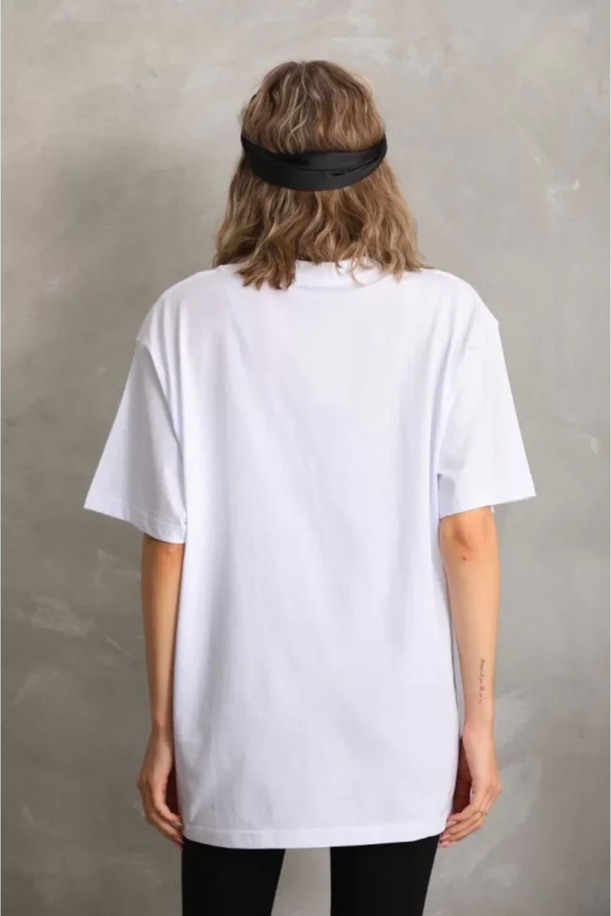 ZORM Moda Severler İçin Taş Desenli Oversize T-Shirt - Beyaz
