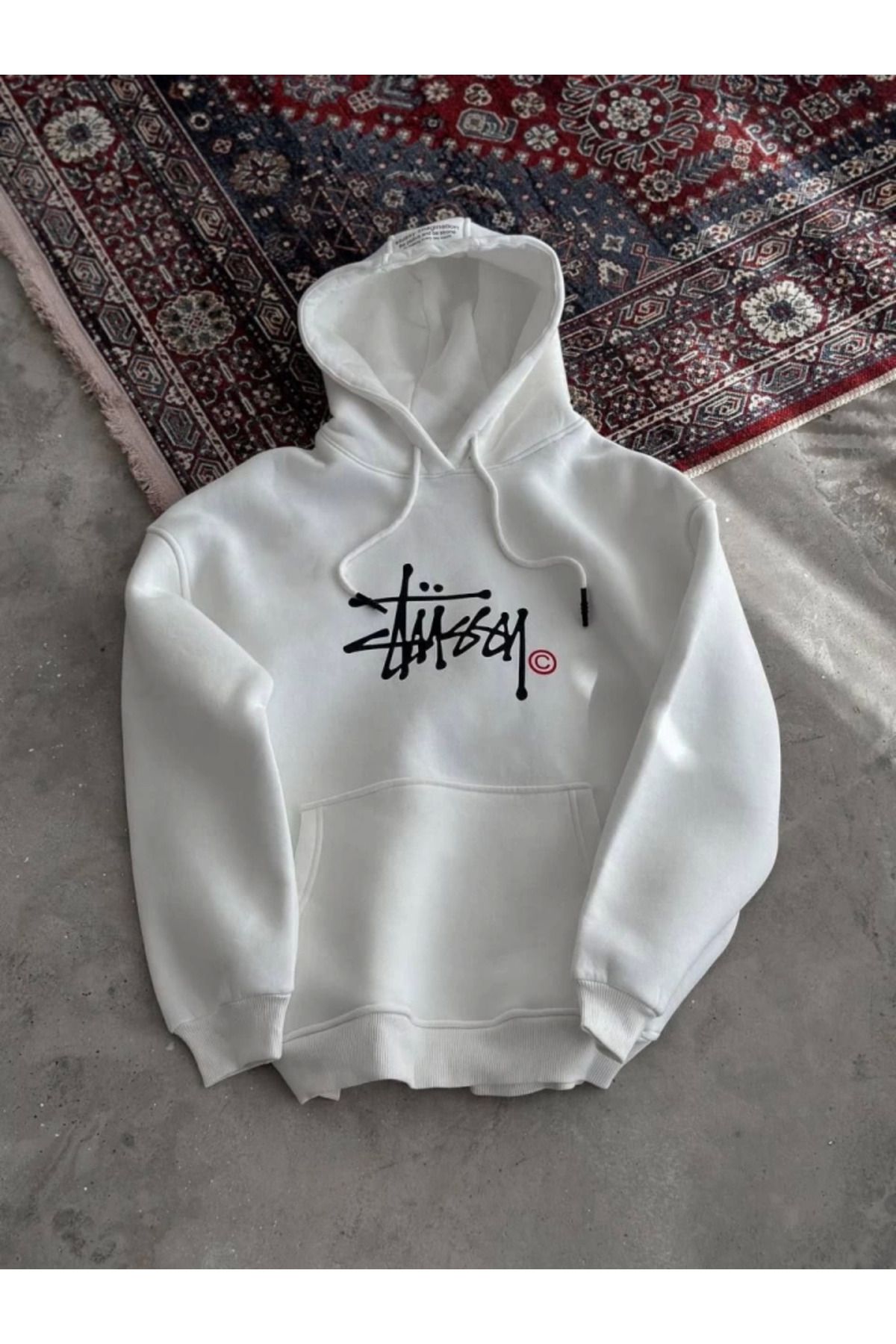 ZORM Beyaz Kapşonlu Baskılı Sweatshirt