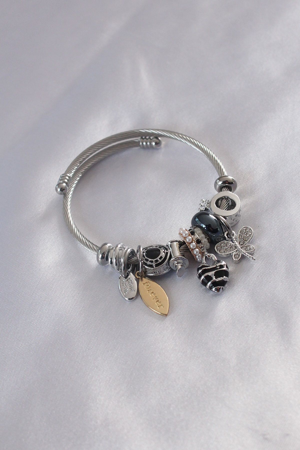 callerrons accessories Çelik Charm Model Siyah Kalp Figür Kelebek Detay Zirkon Taşlı Kadın Bileklik - EBJ250628W36014