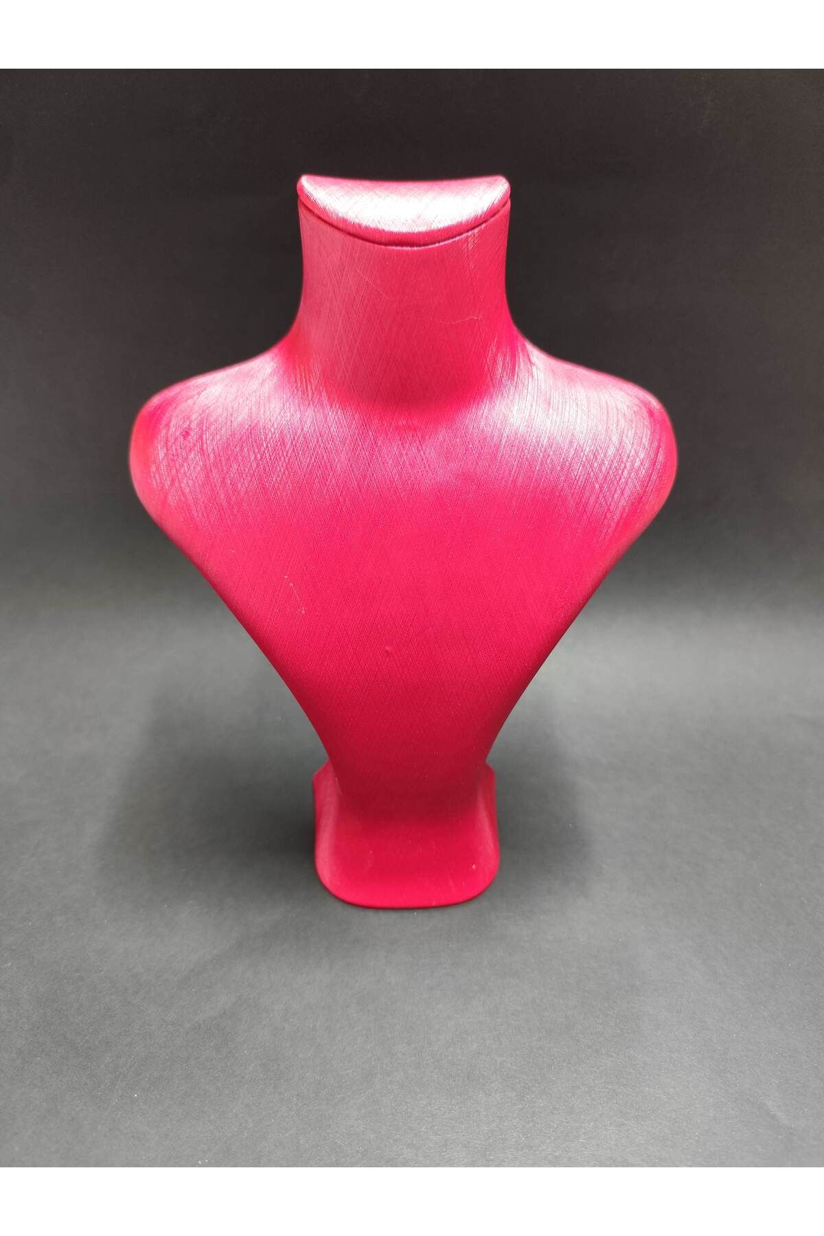 BURAKKUTU Kırmızı Deri Takı Mankeni (yükseklik 23cm en 18cm)