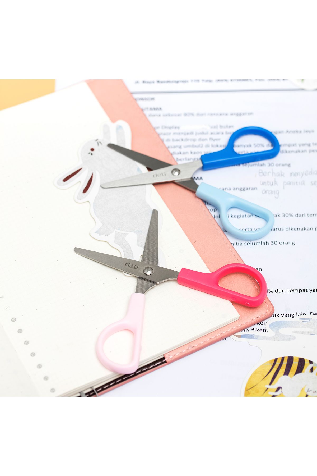 Deli-Deli E6021 120mm Safety Scissors with Blunt Tip – ideal for school use (Assorted) 2