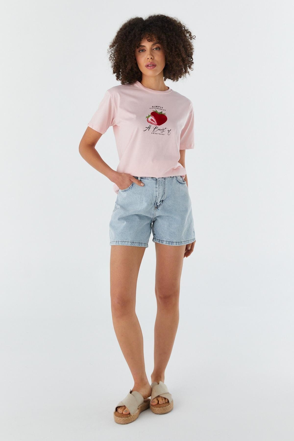 Shopping Shop Çilek İşlemeli T-shirt PEMBE
