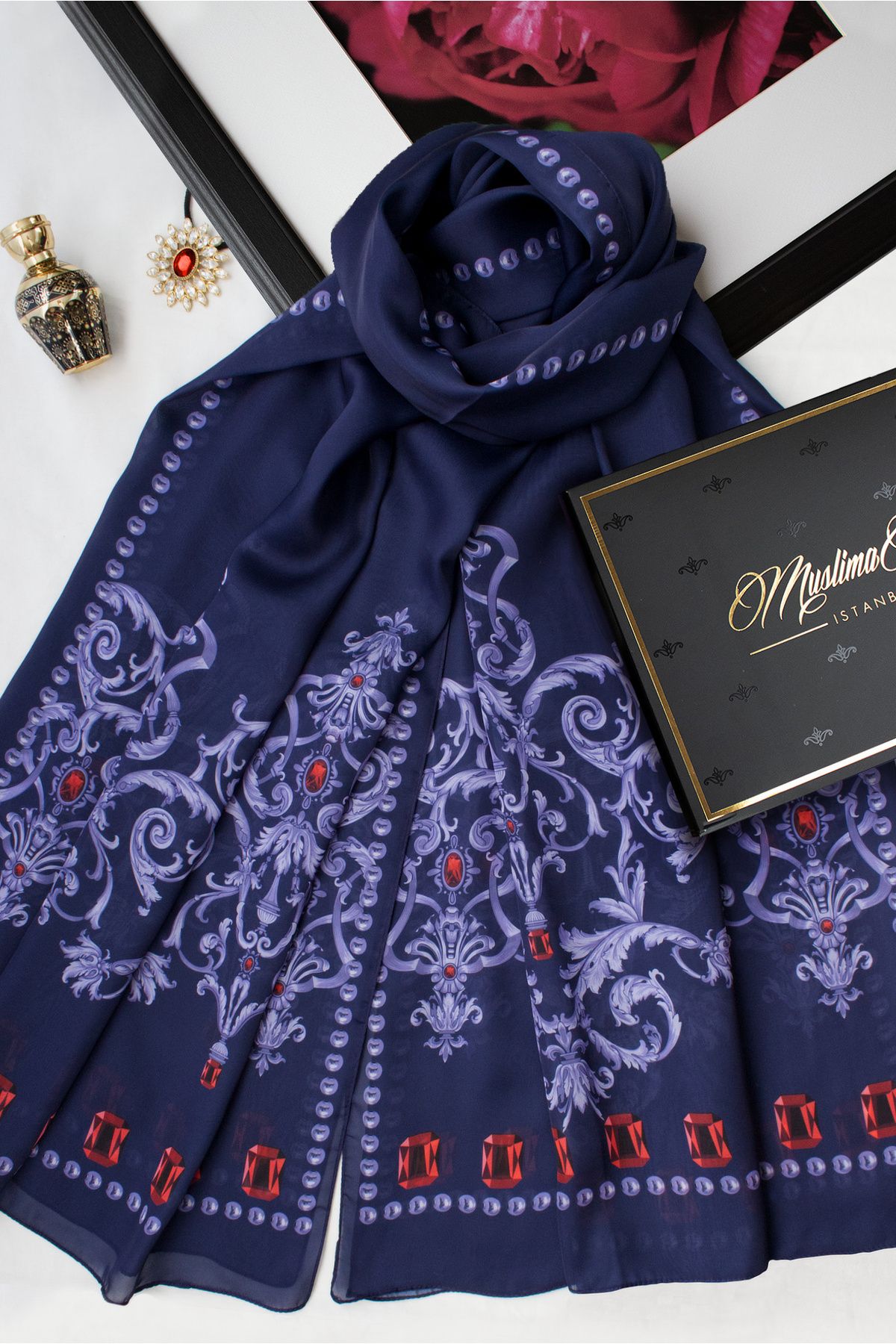 Muslima Wear Majesty Lacivert Şal