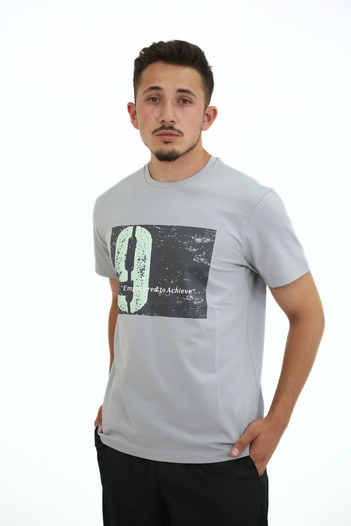 Lorenzo Mazzoli T-shirt Premium Kalite, Comfort Fit, Modern Baskılı Düz Renk Tişört