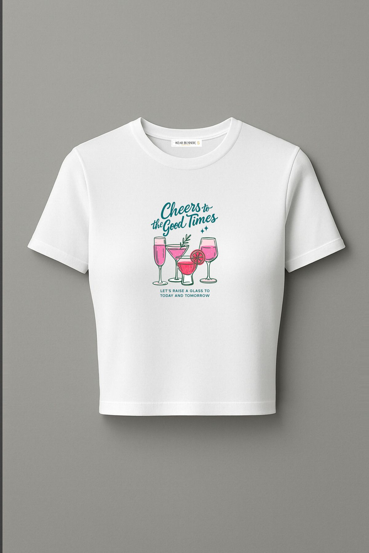 kear bunner Beyaz Özel Cheers Baskılı Tasarım Pamuklu Crop Tişört